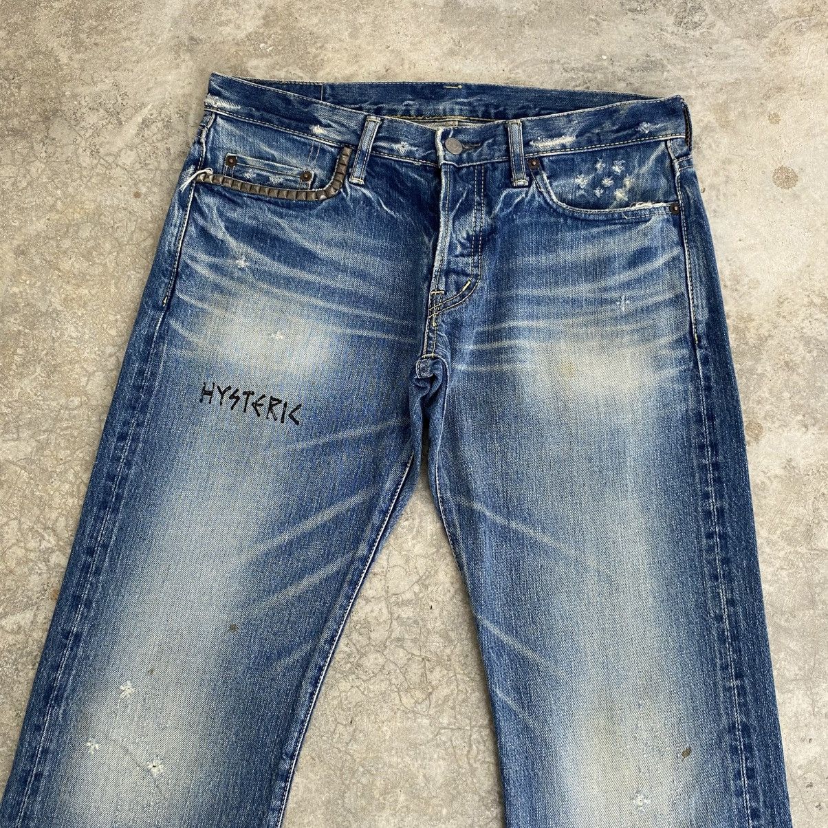 Hysteric Glamour 2000’s Hysteric Glamour Studded Distressed Selvedge Jeans Size US 31 - 4 Thumbnail