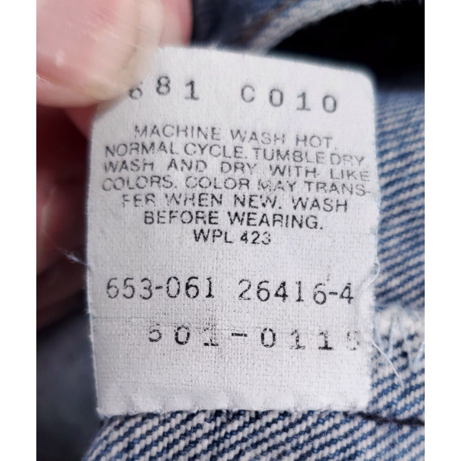 Levi's VINTAGE Levi's 501 Jeans Whiskering Fade Blue Mens 32x33 Actual 90s Straight Denim Jeans Blue Mens XS? Size US 32 / EU 48 - 4 Thumbnail