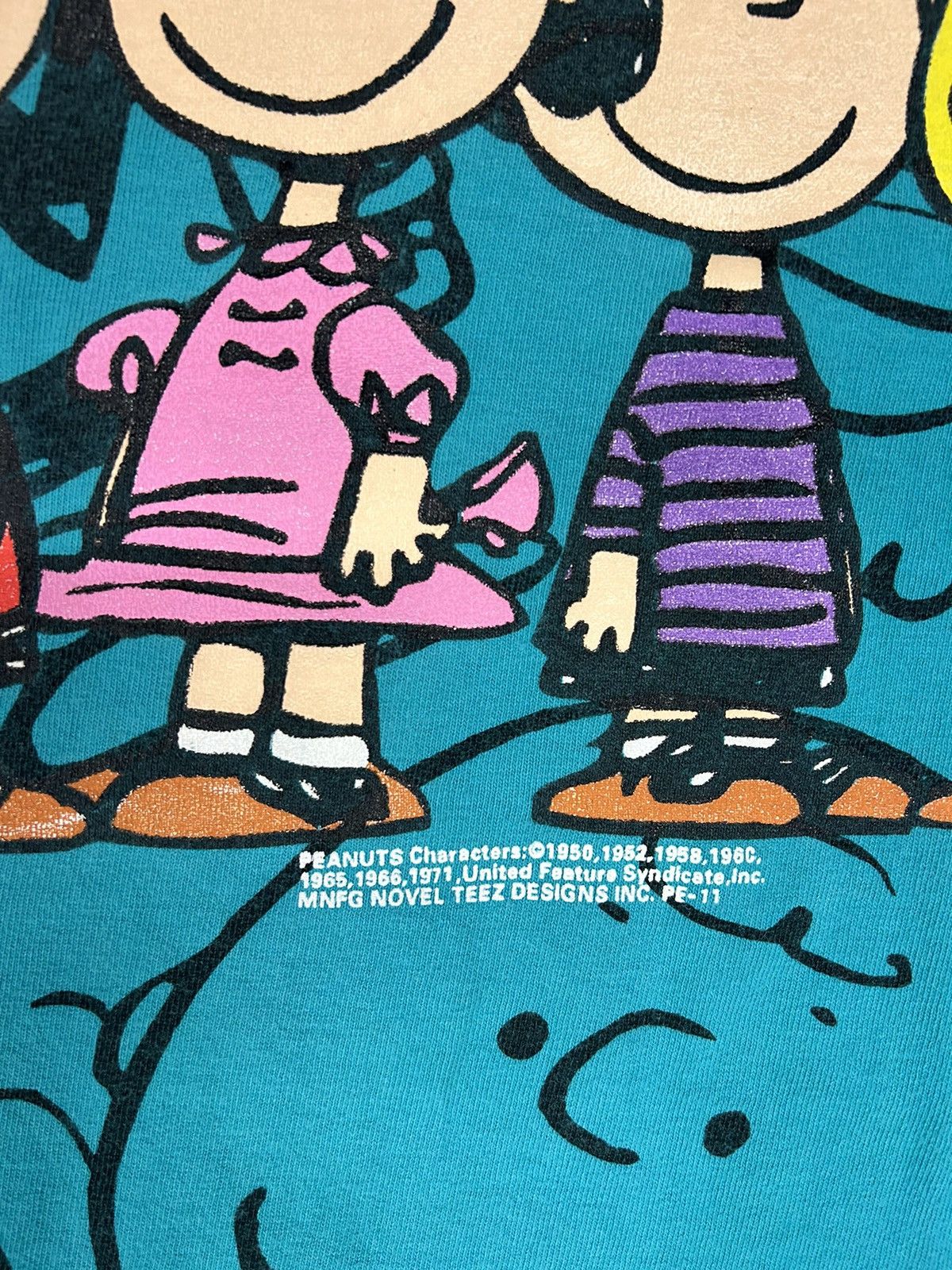 Peanuts Crazy Vintage Peanuts All Over Print Graphic Cartoon T-Shirt Size US XL / EU 56 / 4 - 3 Thumbnail