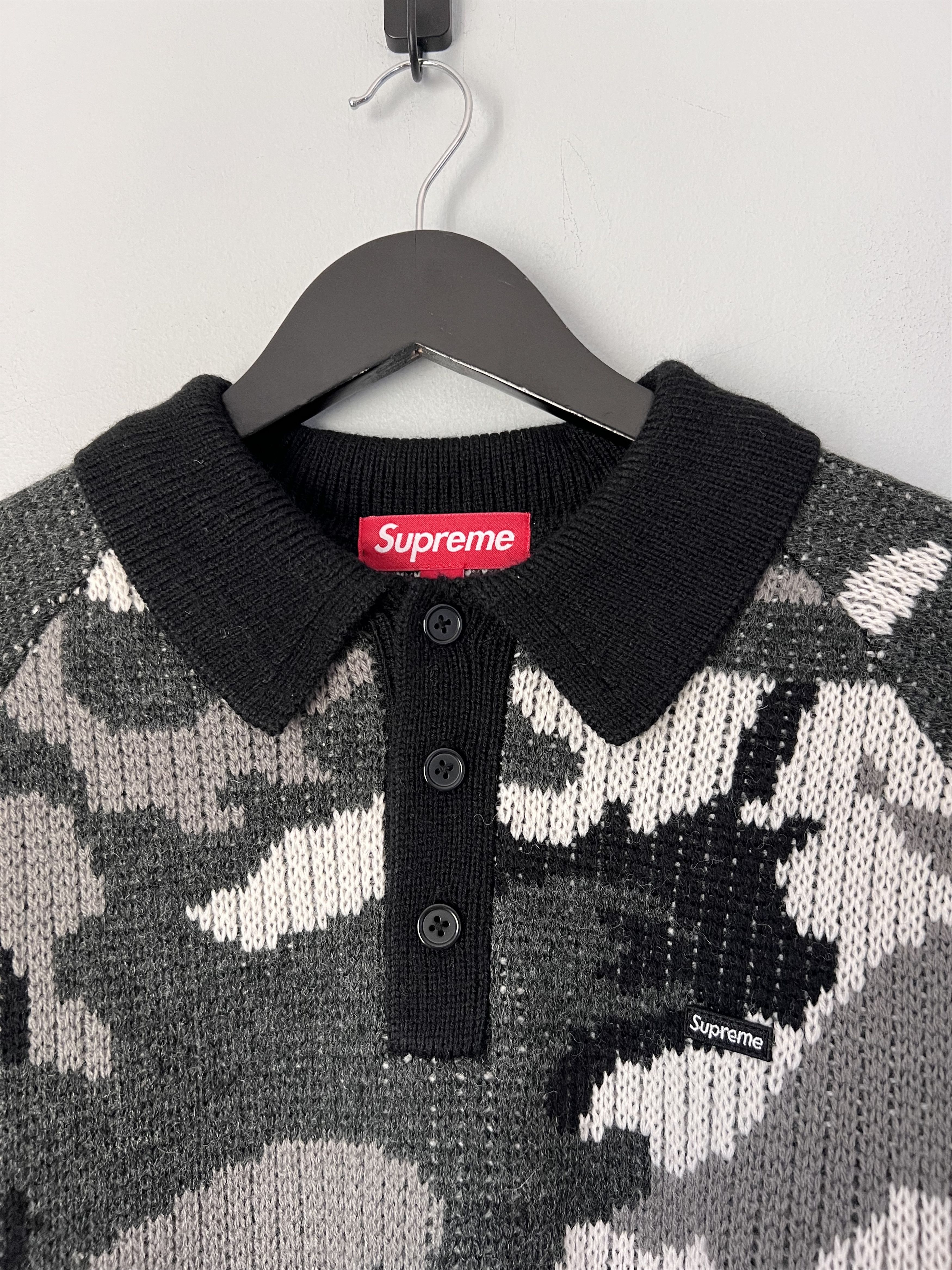 Supreme Supreme Small Box Logo Polo Sweater in Black Camo Size US L / EU 52-54 / 3 - 2 Thumbnail