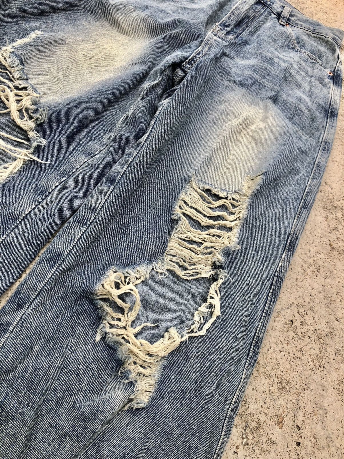 Other BAGGY DISTRESSED DENIM Size US 28 / EU 44 - 4 Thumbnail