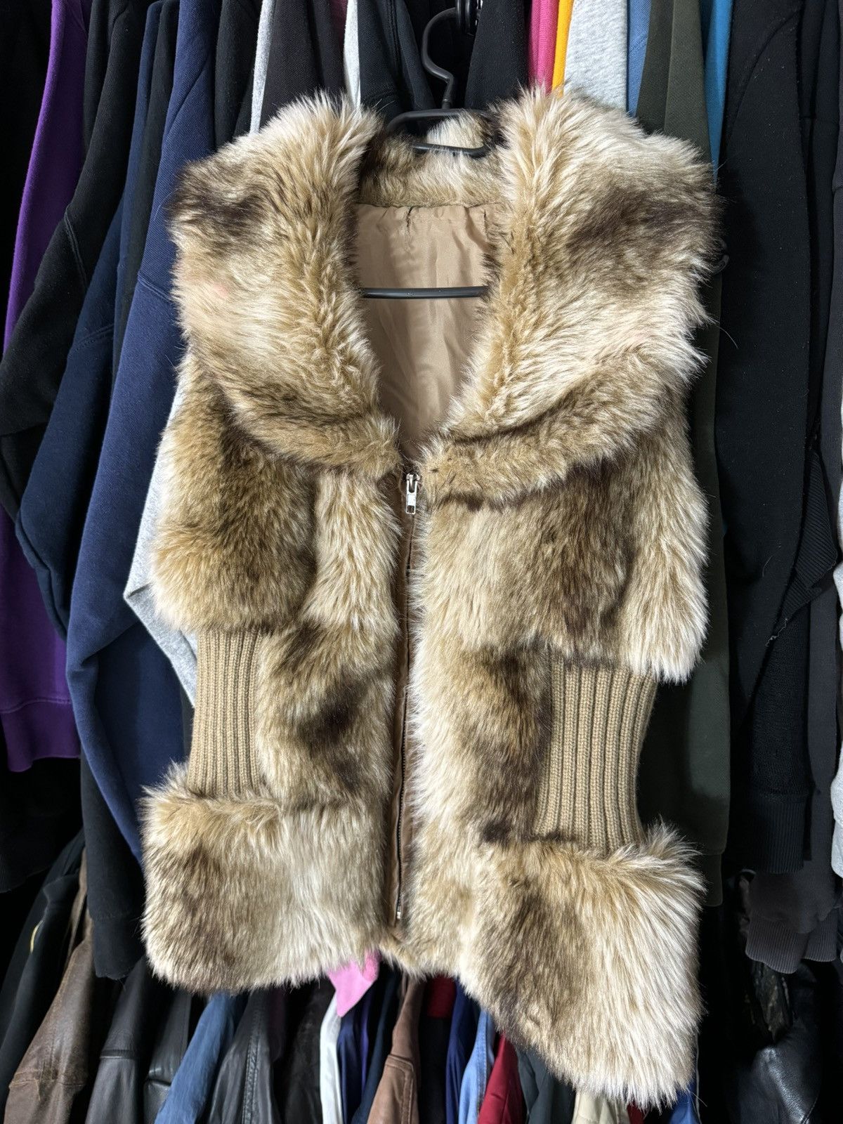 Vintage Vintage Faux Fur Vest Avant Garde Y2K Glamour Coquette style Size L / US 10 / IT 46 - 2 Thumbnail