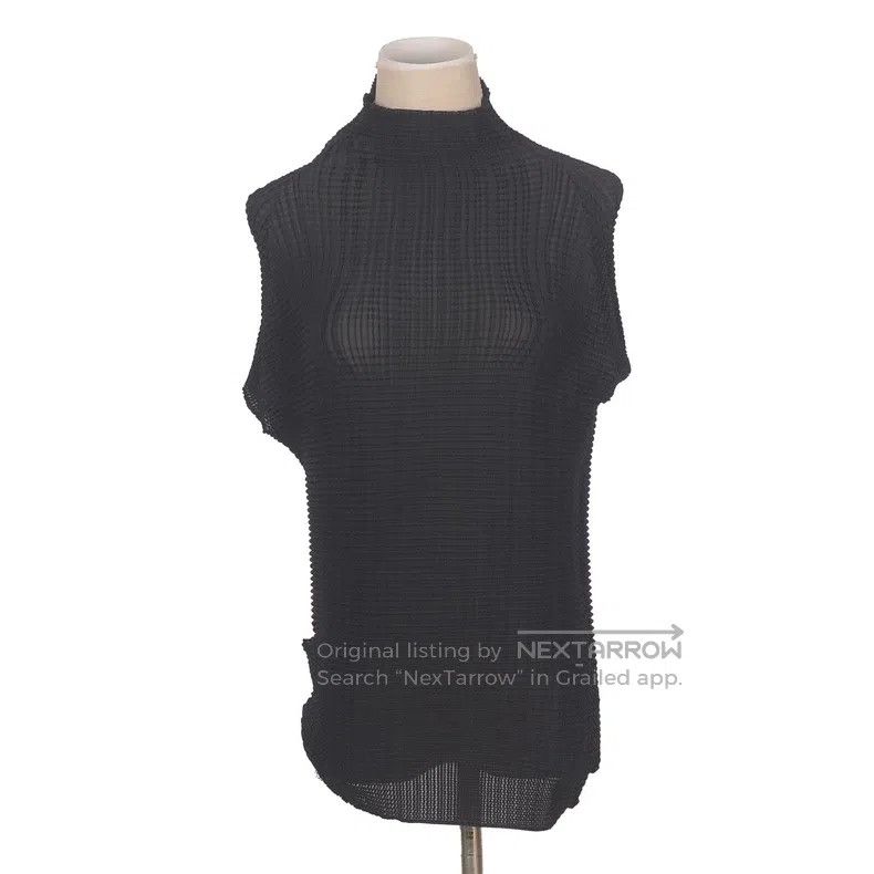 Issey Miyake Issey Miyake Black Top Size M / US 6-8 / IT 42-44 - 1 Thumbnail