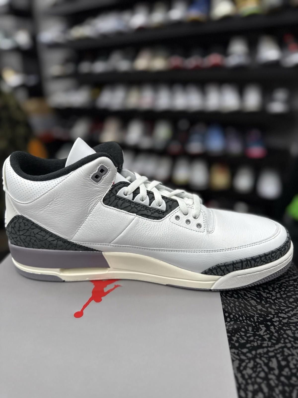 Nike Size 17 Nike Air Jordan 3 Retro Summit White Fire Red Mens Size US 15 / EU 48 - 7 Thumbnail