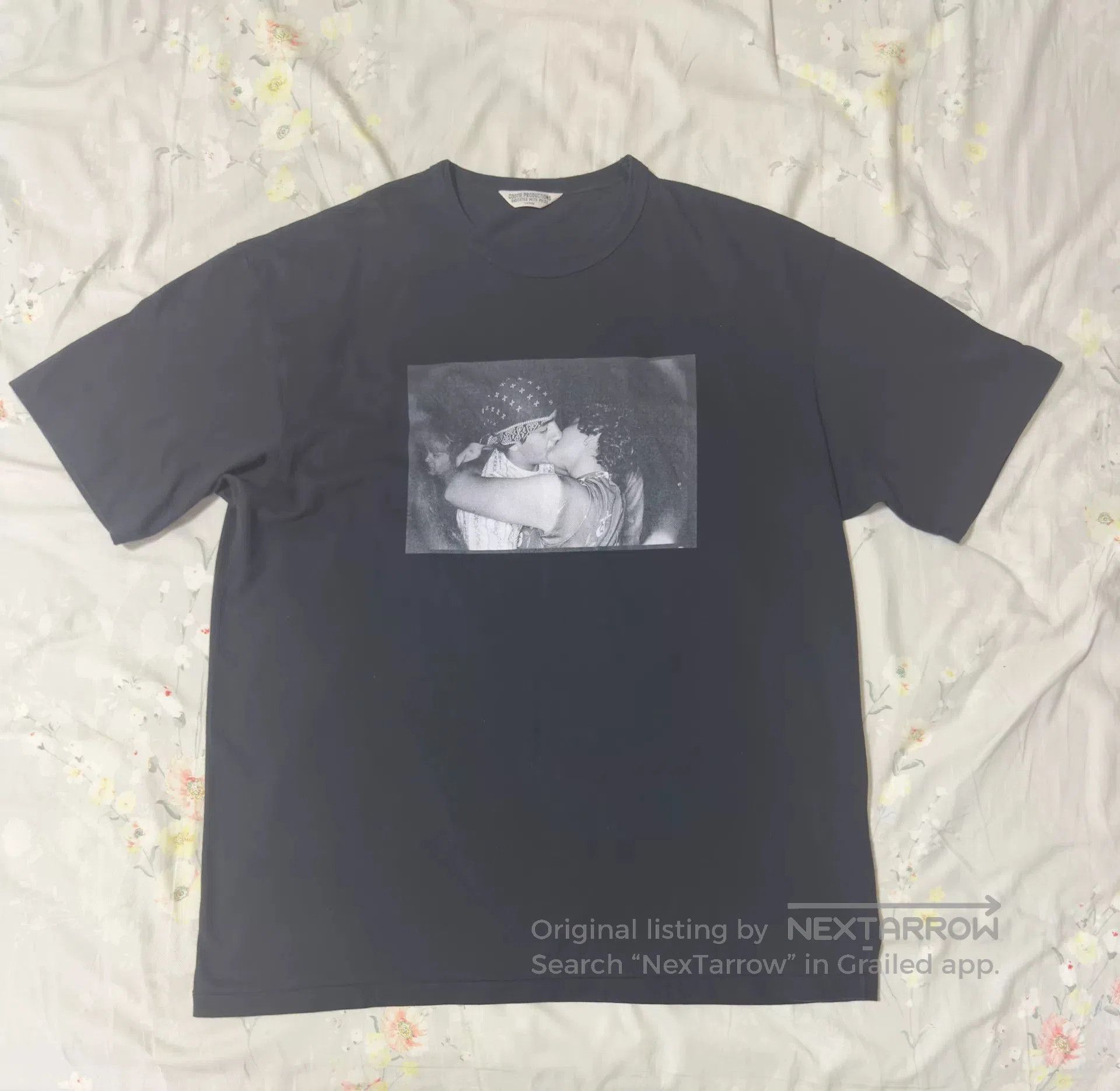 cottle Cootie 24SS Vintage Kiss Print Tee. Size US L / EU 52-54 / 3 - 1 Thumbnail