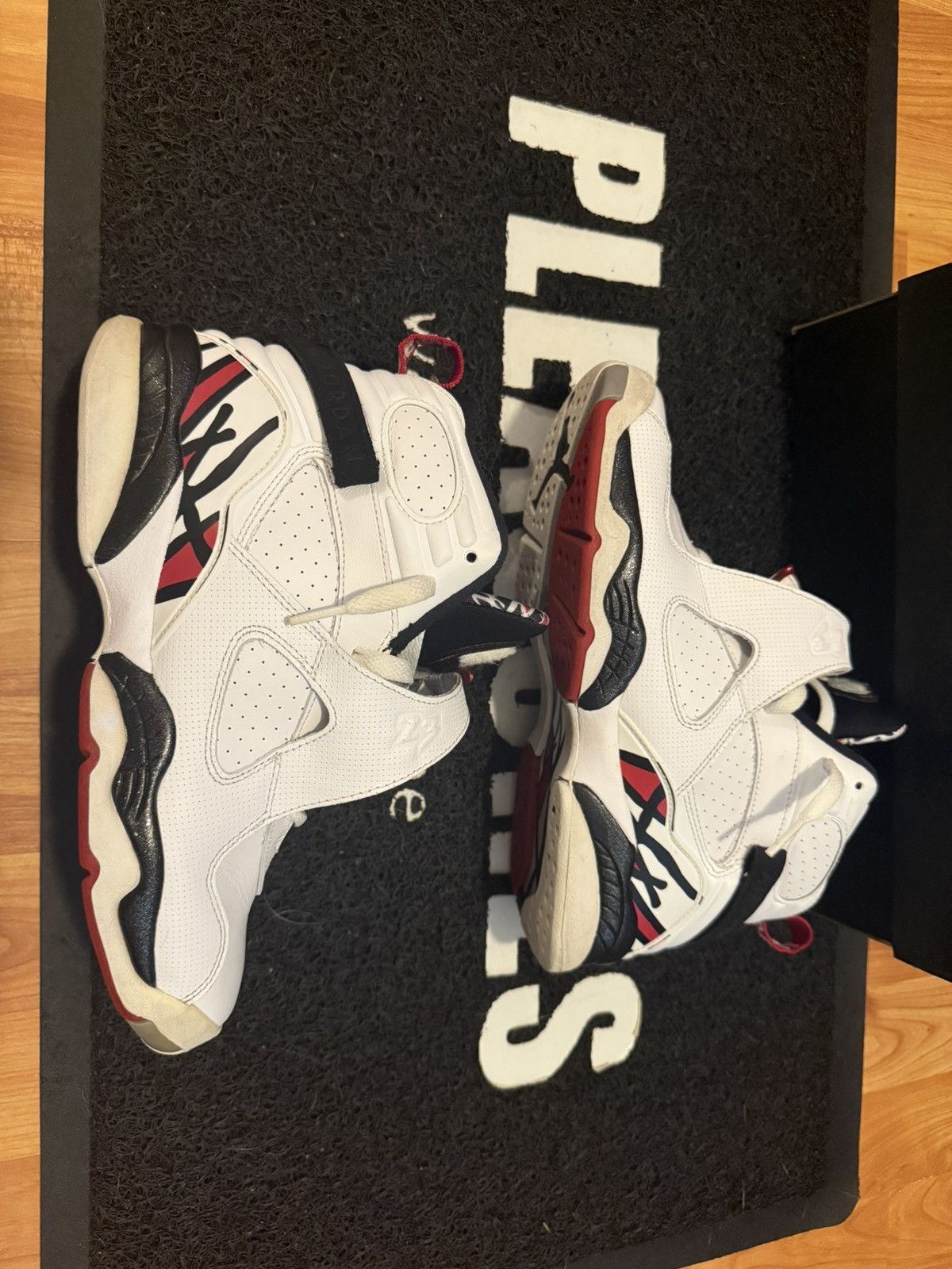 Jordan Brand AIR JORDAN RETRO 8 ALTERNATE SZ 7 Size US 7 / EU 40 - 2 Thumbnail