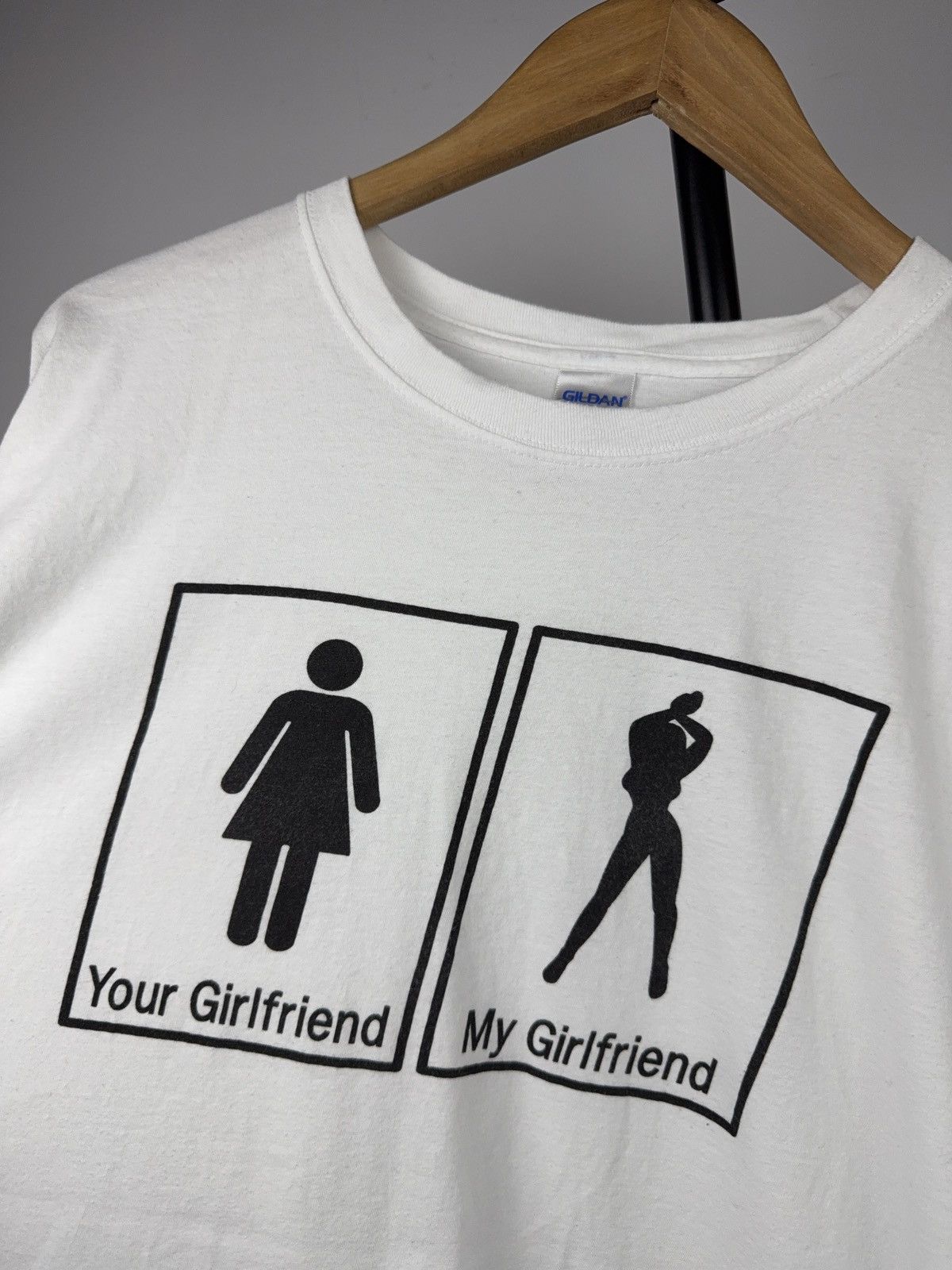 Vintage 00s Funny Your Girlfriend My Girlfriend Meme Graphic Tee 2XL Size US XL / EU 56 / 4 - 3 Thumbnail