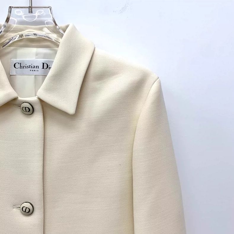 Dior Dior Beige wool mixed mulberry silk lapel single-breasted j Size XS / US 0-2 / IT 36-38 - 3 Thumbnail