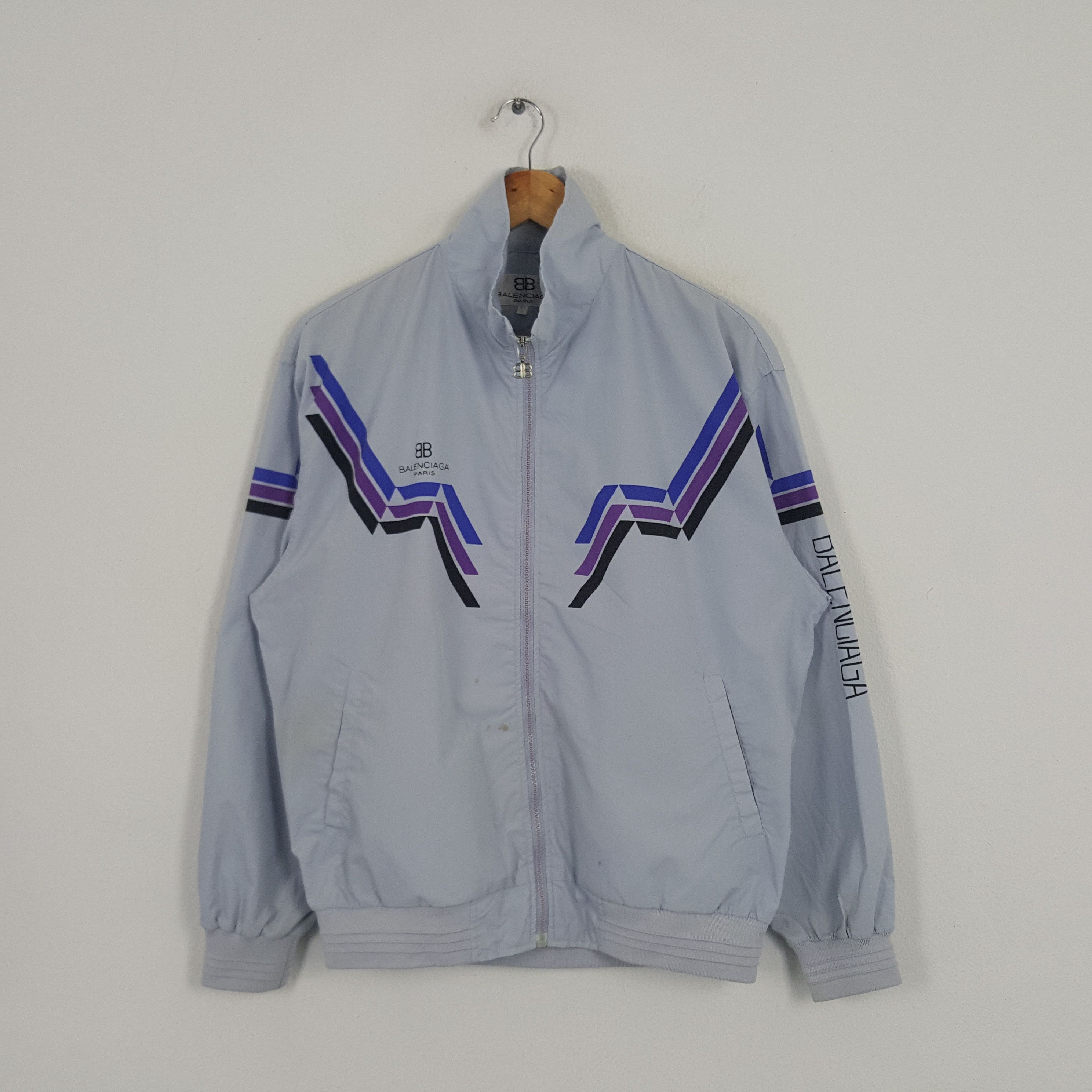 Vintage Vintage Balenciaga Italian Brand Windbreaker Jacket Size US M / EU 48-50 / 2 - 1 Thumbnail