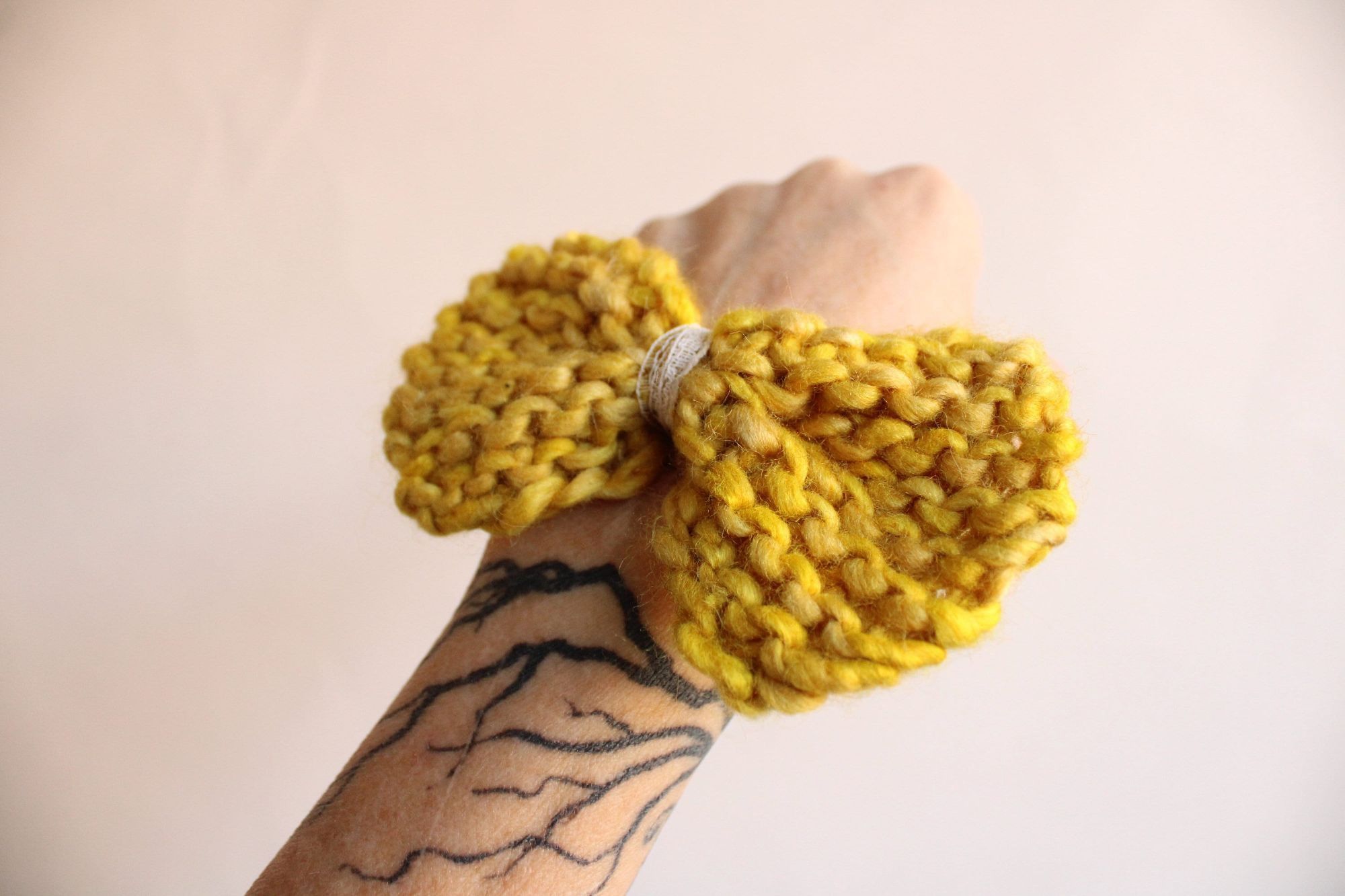 Handmade Knit Hair Bow, Handknitted Maize Yellow Ponytail Holder or H Size ONE SIZE - 7 Thumbnail