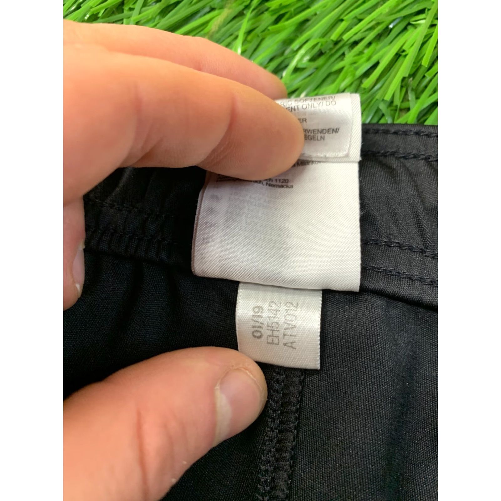 Adidas ADIDAS PERFORMANCE CLIMALITE 2019 MEN SPORT TRAINING SHORTS M Black Gray TRAINING Men Shorts 2019 Adidas Performance CLIMALITE Size US 31 - 5 Thumbnail