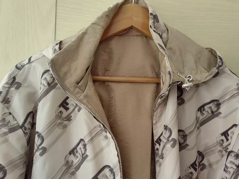 Fendi Fendi Both sides can be worn. Size US XS / EU 42 / 0 - 3 Thumbnail