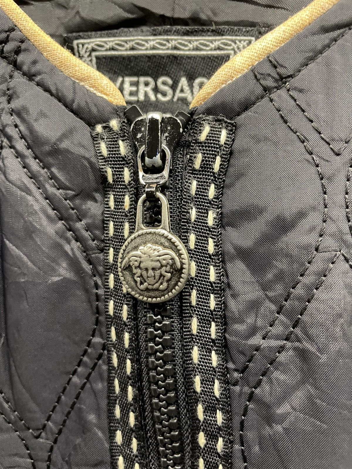 Versace Jeans Couture Versace Jeans Couture Quilted Jacket Size M / US 6-8 / IT 42-44 - 5 Thumbnail