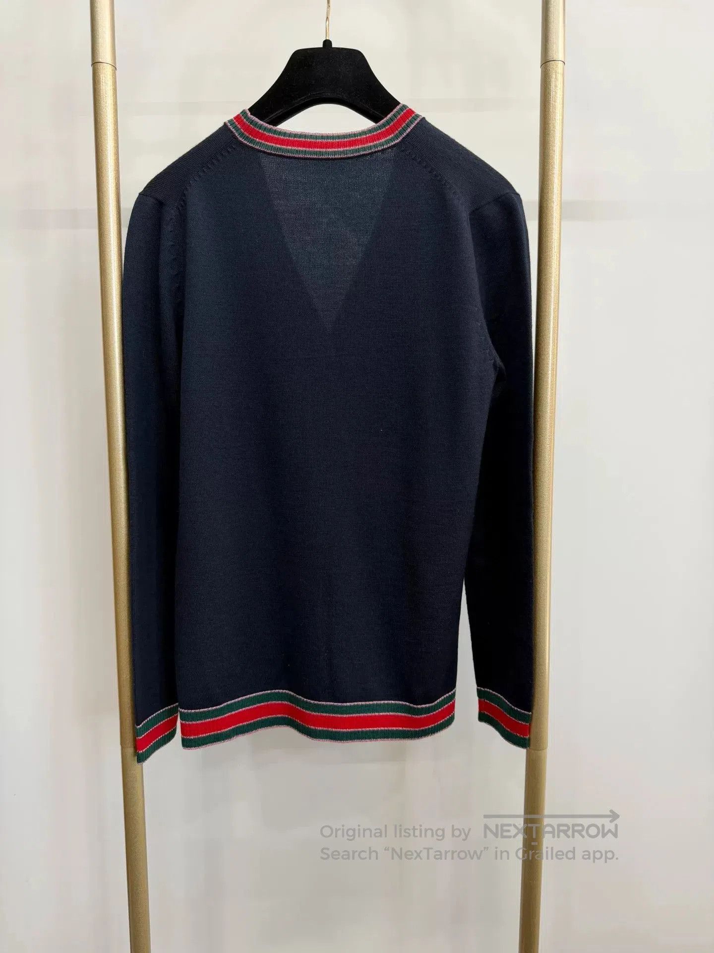 Gucci Gucci Pearl Logo Button Wool Cardigan S. Size S / US 4 / IT 40 - 2 Thumbnail
