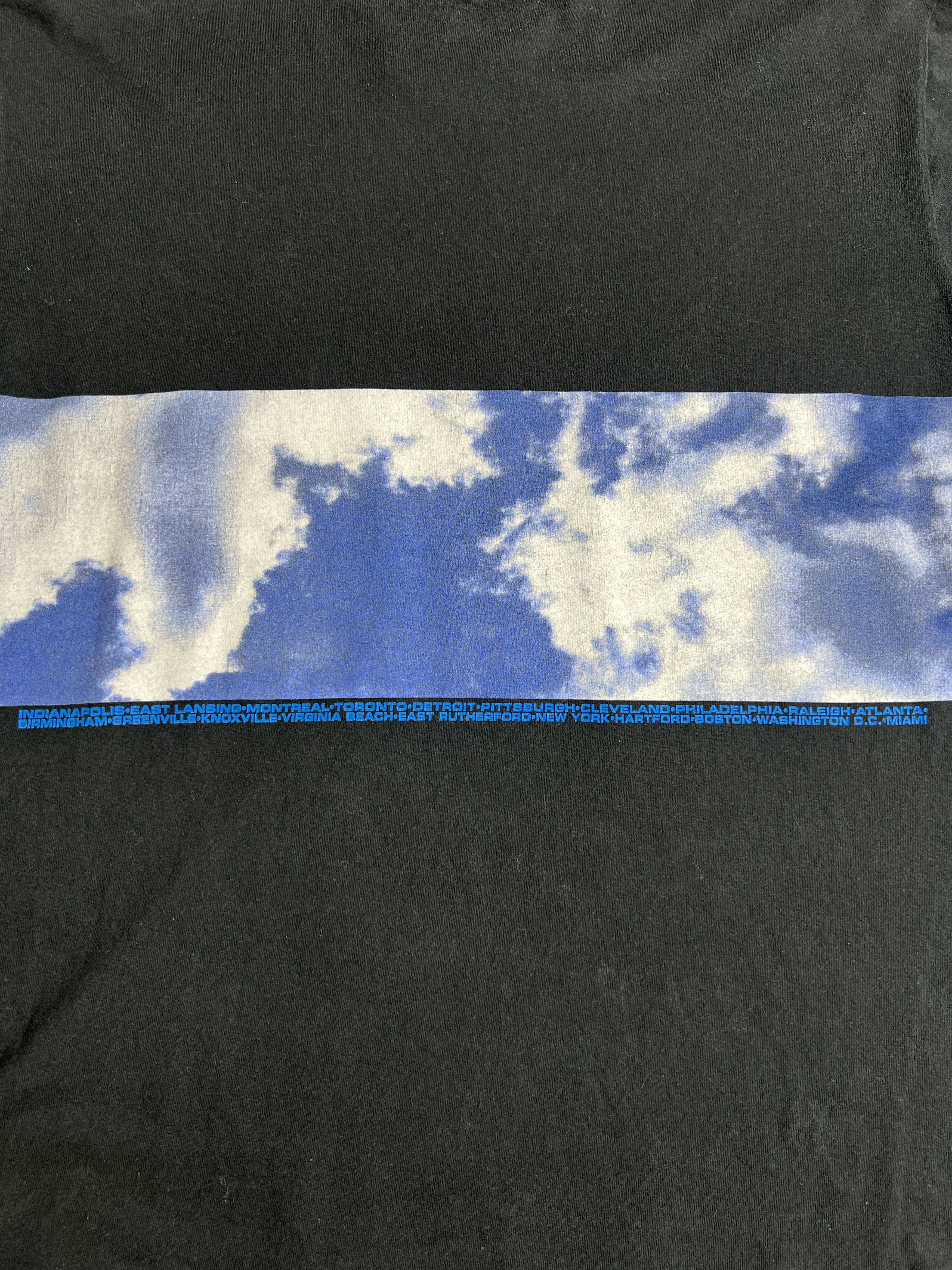 Band Tees Vintage 90s Pearl Jam Yield Tour Band Tee GTME653 Size US XXL / EU 58 / 5 - 6 Thumbnail