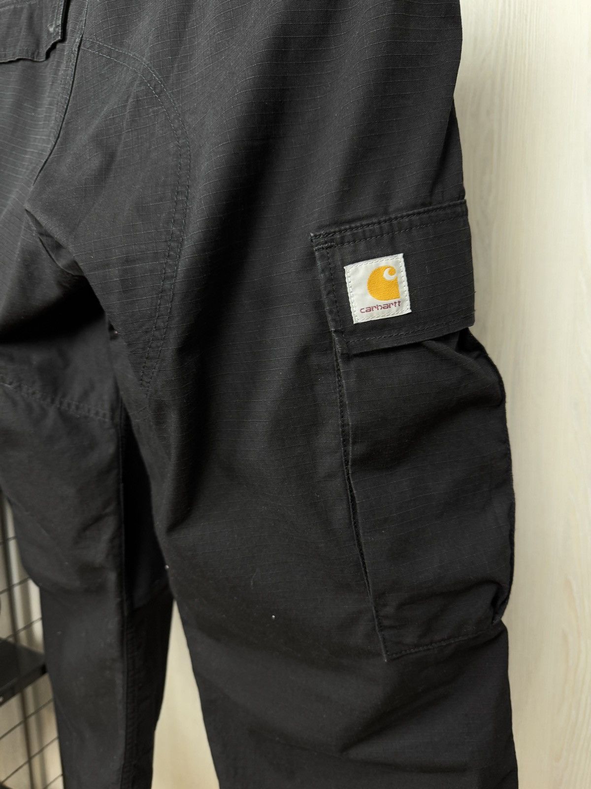 Carhartt Carhartt WIP Regular Cargo Pants Black distressed Size US 38 / EU 54 - 9 Thumbnail