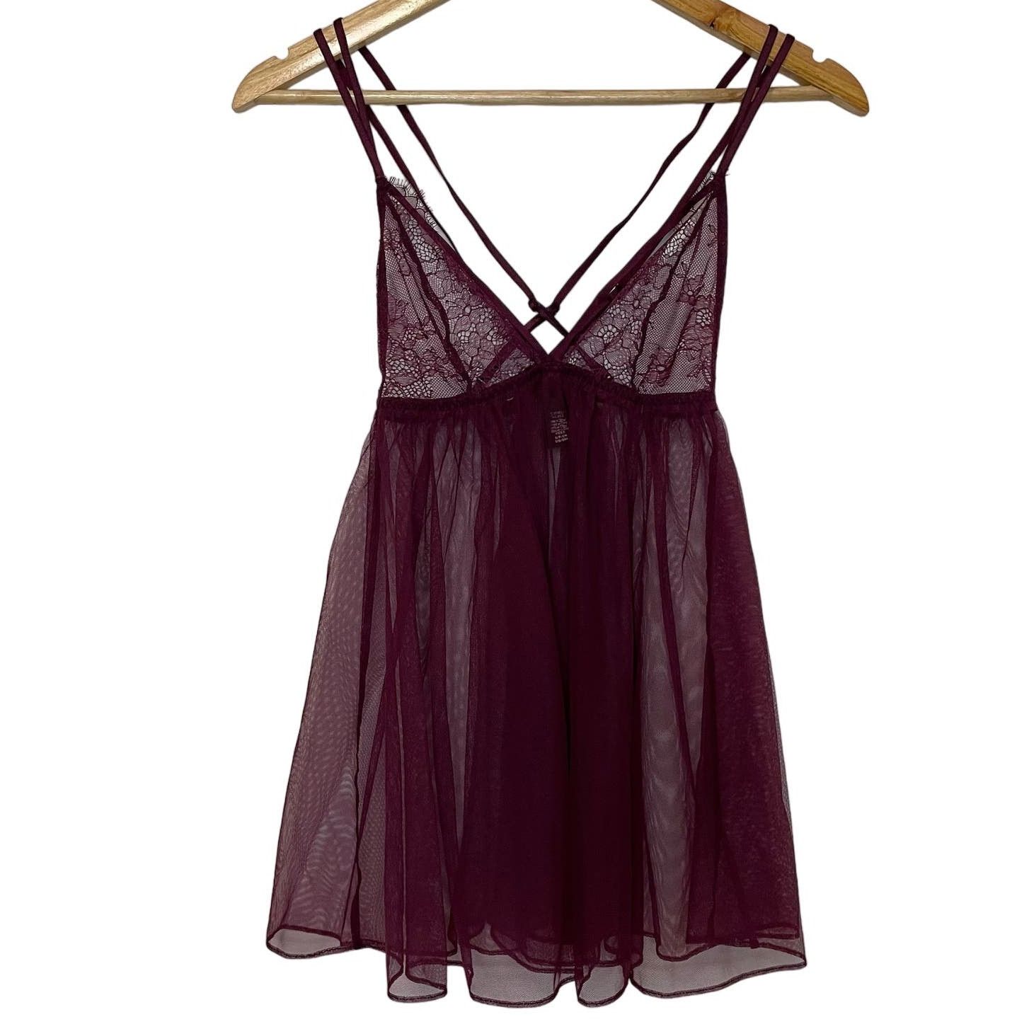 Victoria's Secret Victoria's Secret Burgundy Camisole S Lace Tulle Strappy Size ONE SIZE - 1 Thumbnail