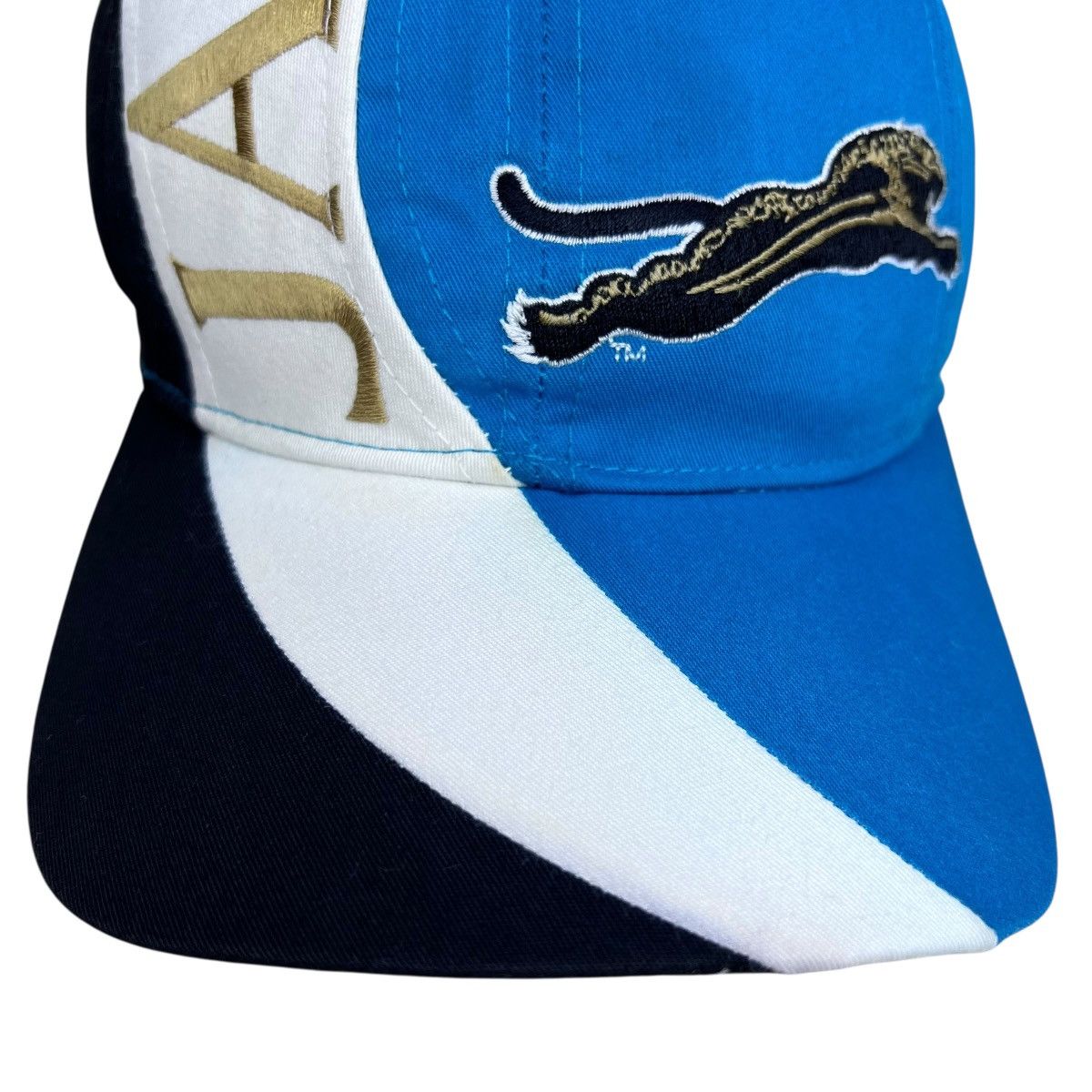 NFL Vtg 1990s NFL Jacksonville Jaguares Eastport Swirl Snapback Size ONE SIZE - 6 Thumbnail