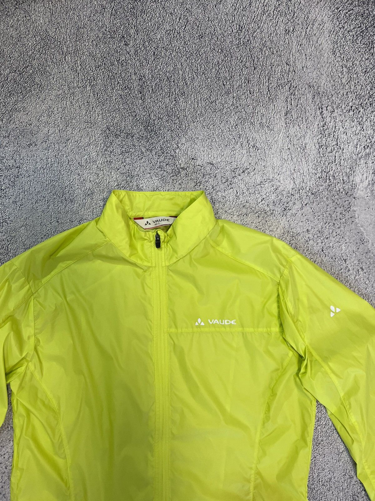 Other Vaude Air Jacket III Eco Packable Windbreaker Red Men’s 48/S Size US M / EU 48-50 / 2 - 5 Thumbnail