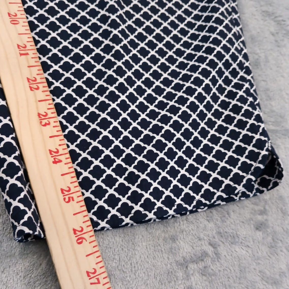 Talbots **Talbots Women's Size 14 Cropped Black Geometric Pants** User: **Talbots Women's Size 14 Black Geometric Cropped Pants** Size 36" / US 14 / IT 50 - 6 Thumbnail