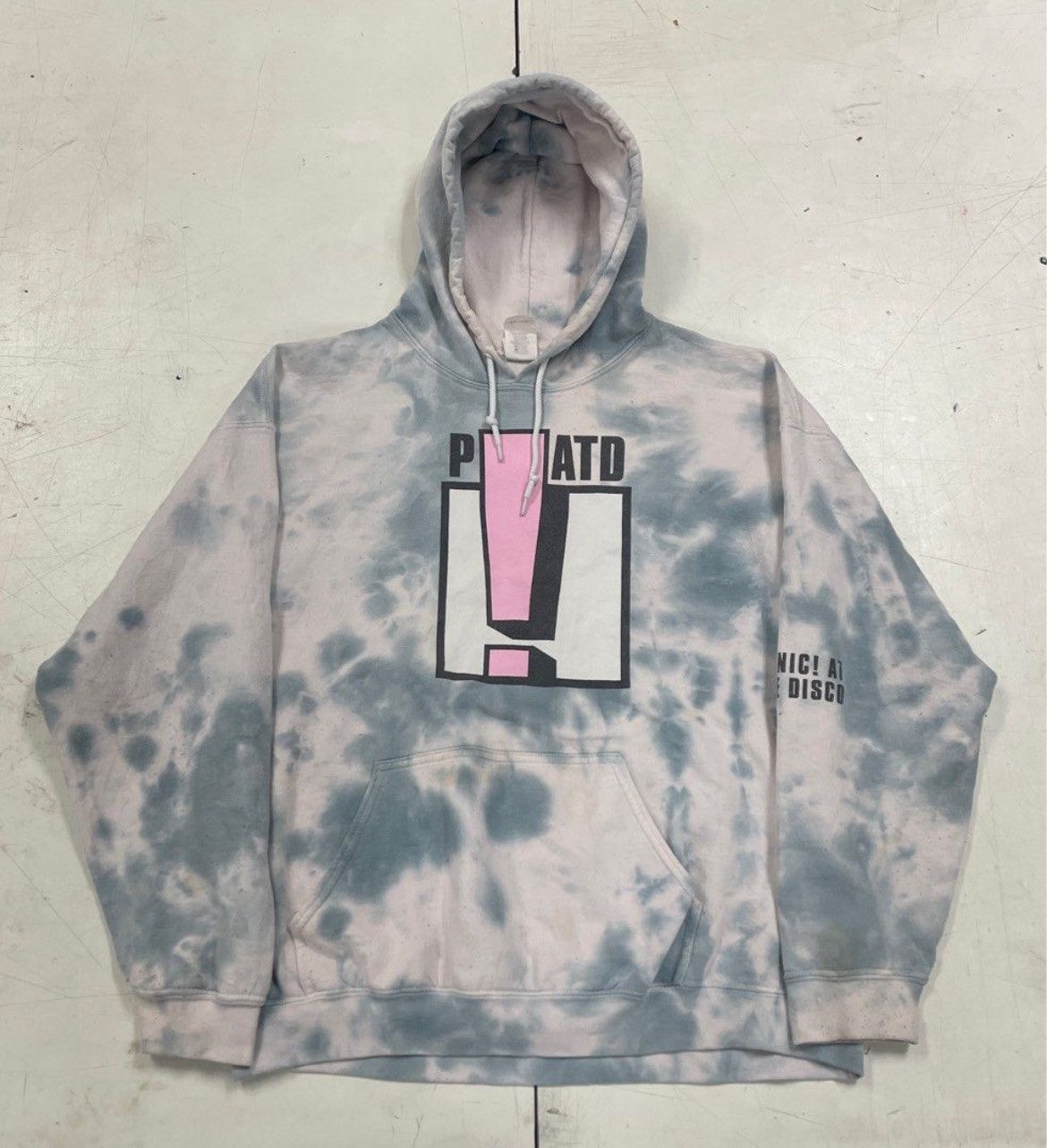 Band Tees PANIC! AT THE DISCO Rare tye dye hoodies Size US XL / EU 56 / 4 - 1 Thumbnail