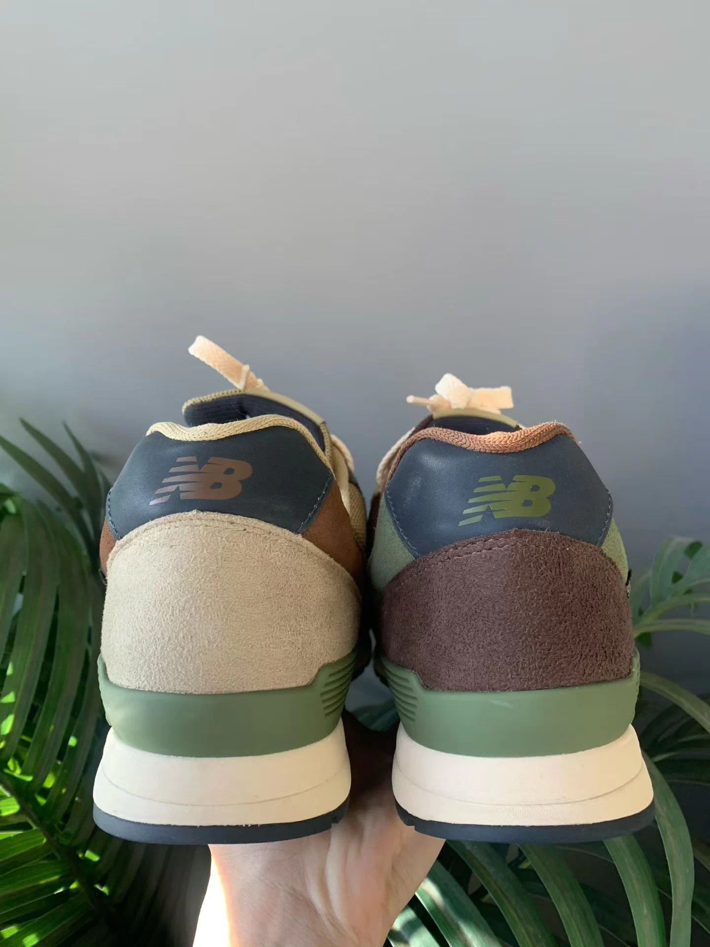 New Balance Beams nb996 gtx Green Brown 44 worn once Size US 11 / EU 44 - 7 Thumbnail