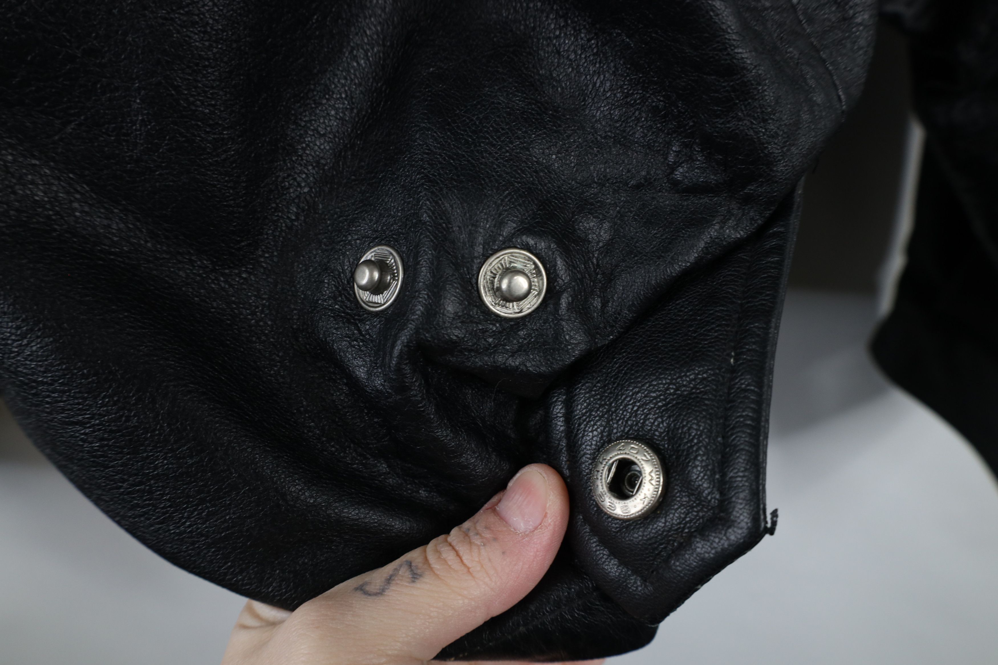 Vintage Vintage 90s Streetwear Side Buckle Full Zip Leather Jacket Size US XXL / EU 58 / 5 - 14 Thumbnail