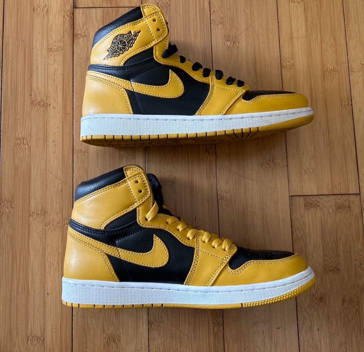 Jordan Brand Air Jordan 1 Retro Pollen OG Size US 9 / EU 42 - 3 Thumbnail