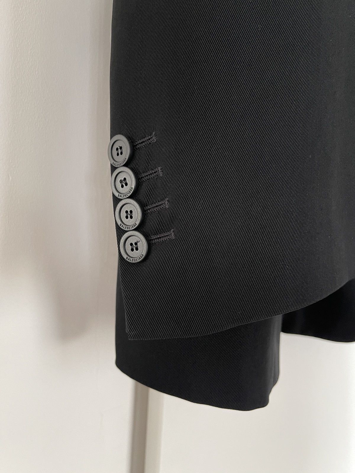 Balenciaga Balenciaga Blazer w checked collar Size 46R - 5 Thumbnail