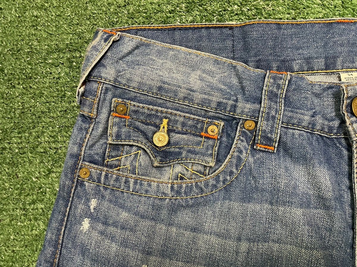 True Religion True Religion distressed jeans Size US 34 / EU 50 - 3 Thumbnail