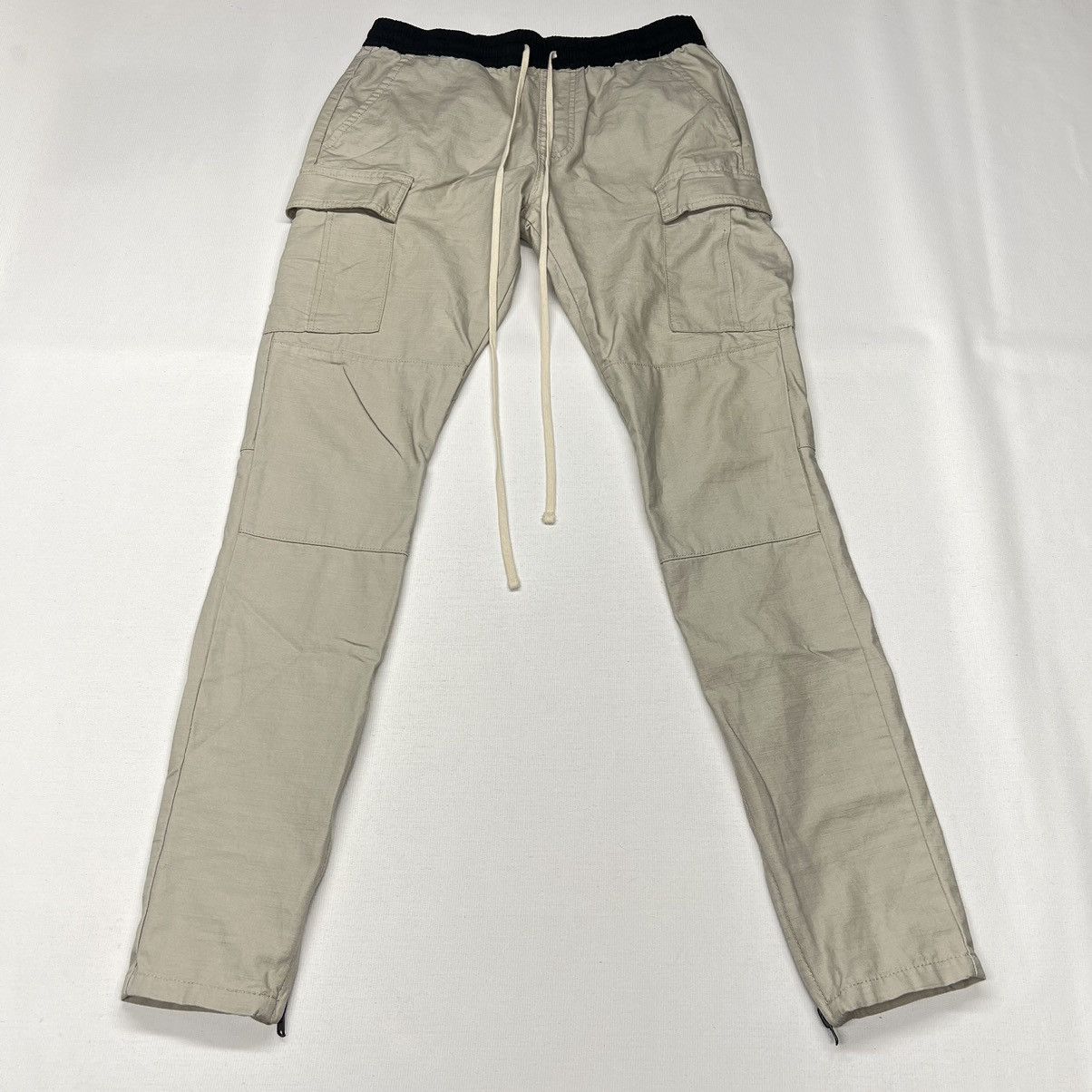 Essentials × FOG FOG Essentials Cargo Pants Beige Ankle Zip Drawstring Size US 32 / EU 48 - 1 Thumbnail