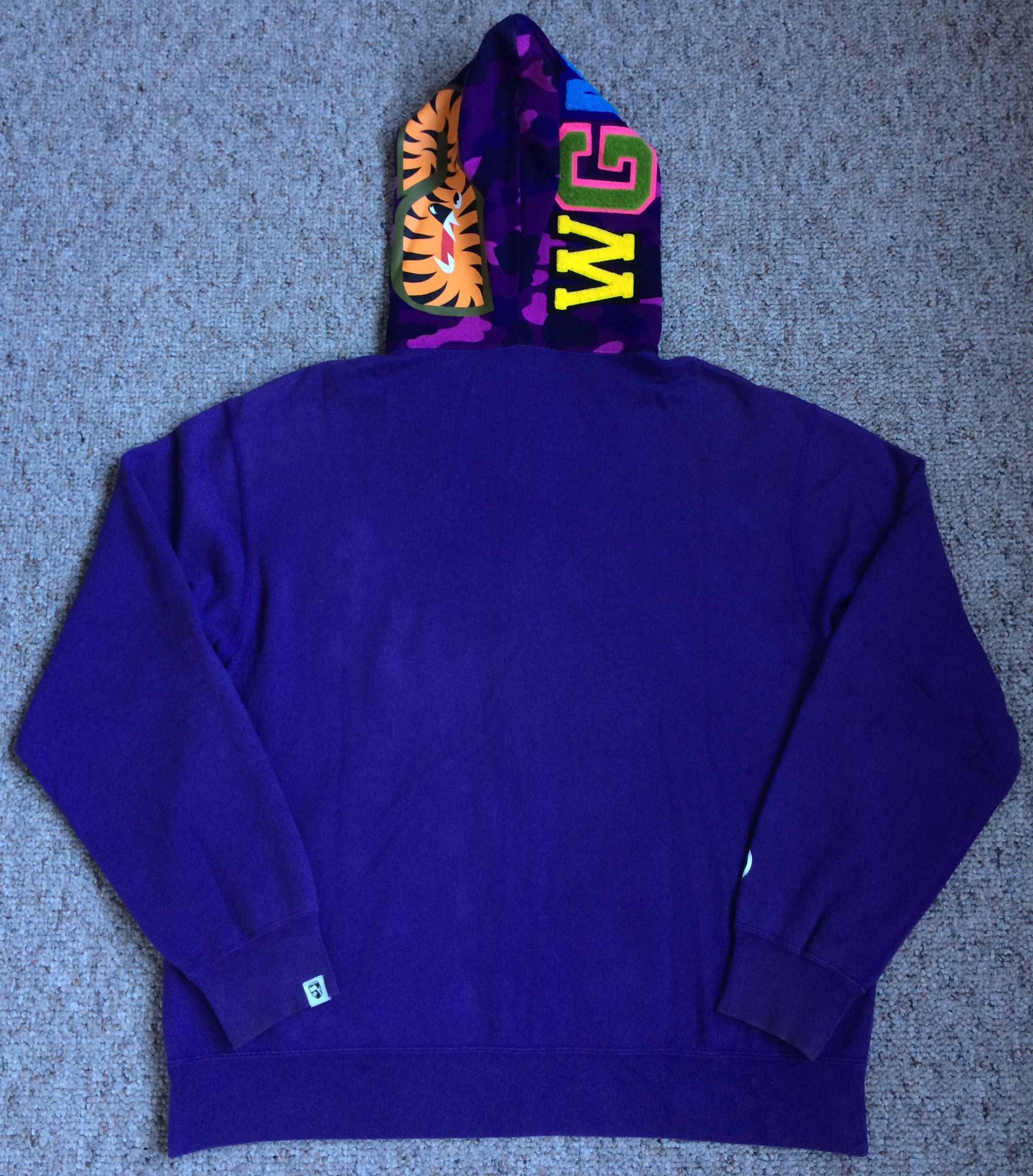 Bape S/S 2006 Bape Purple Camo Shark Hoodie Size US L / EU 52-54 / 3 - 3 Thumbnail