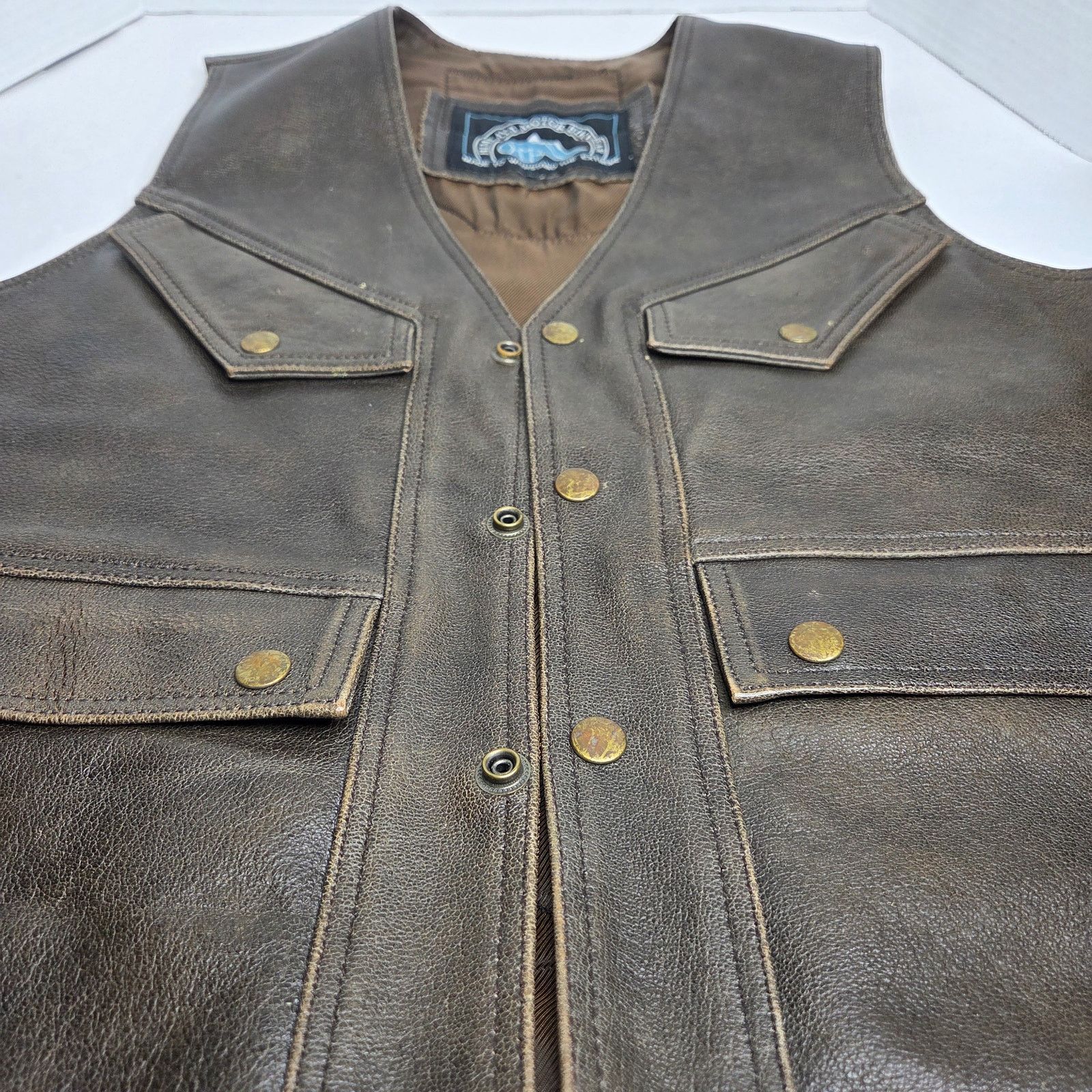 21 Men Vintage Men's Himalaya Leather Motorcycle Riding Vest Size US XL / EU 56 / 4 - 14 Thumbnail