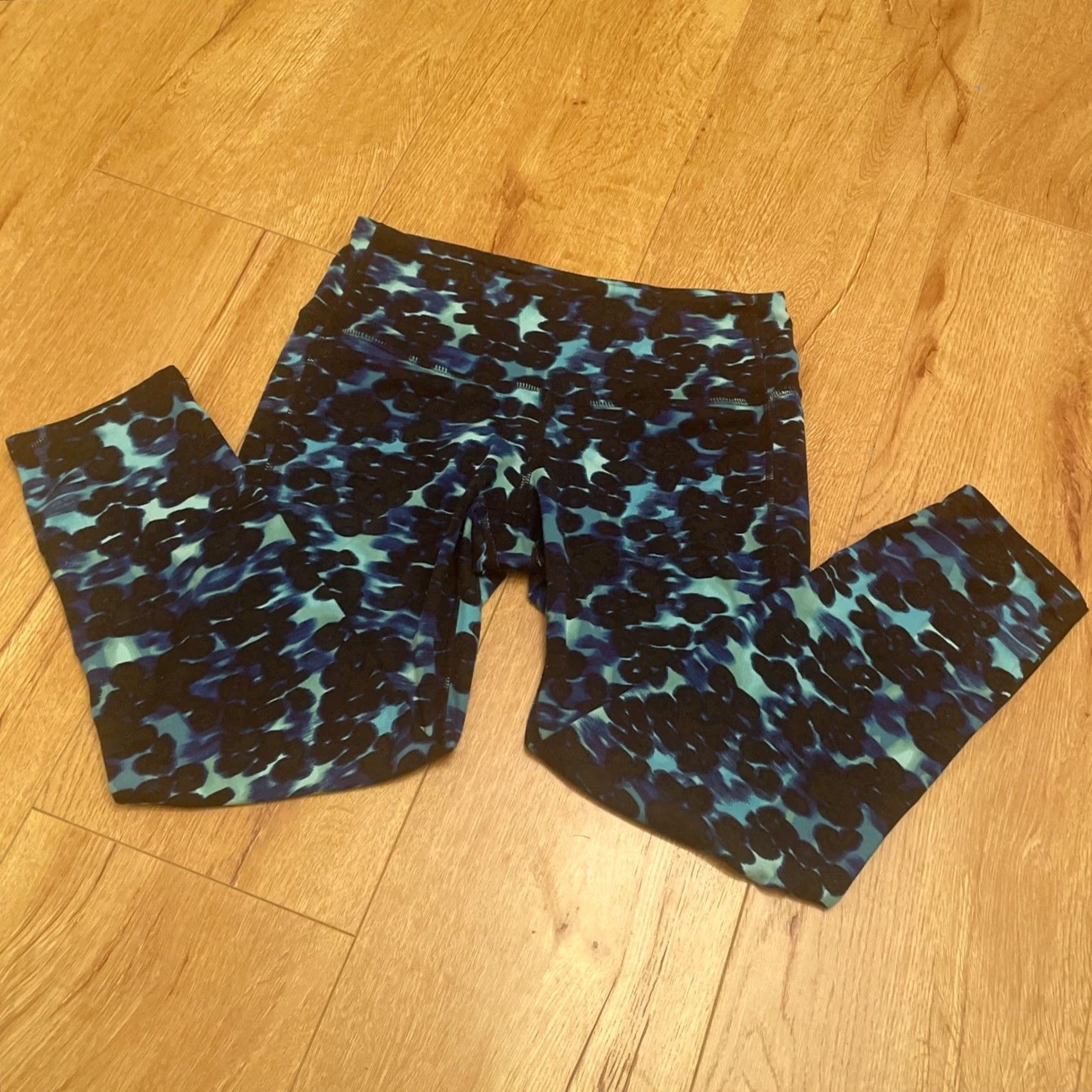Athleta Athleta Women Blue Underwater XS Chaturanga Crop Yoga Tight Leggings Size 26" / US 2 / IT 38 - 7 Thumbnail