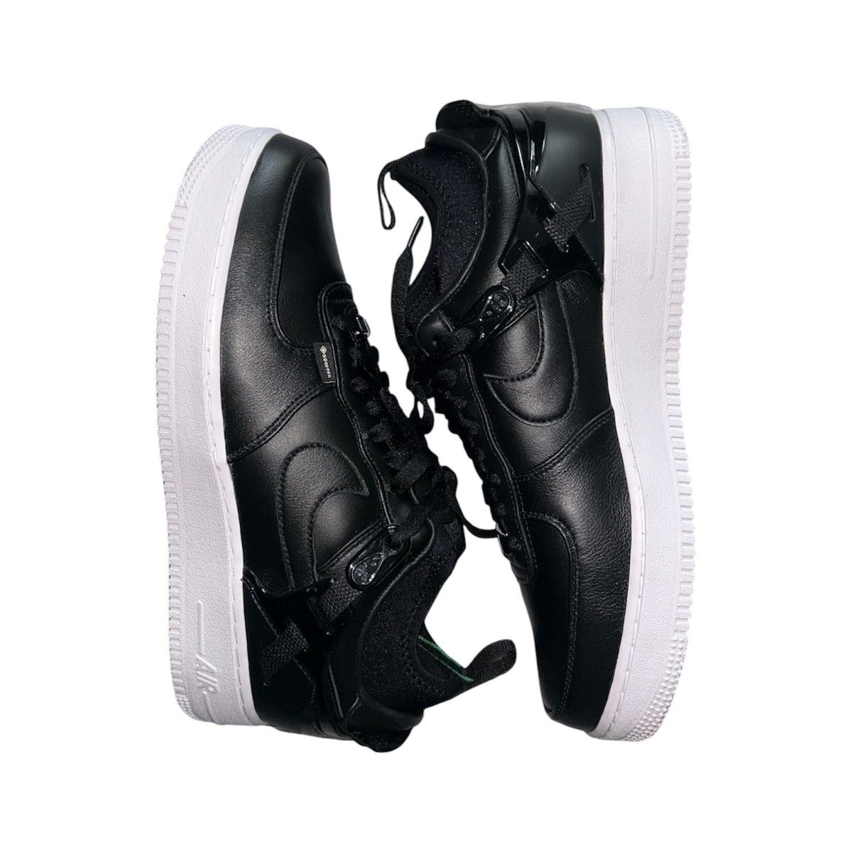 Nike × Undercover Undercover x Nike Air Force 1 Low SP GORE-TEX Size US 10.5 / EU 43-44 - 2 Thumbnail
