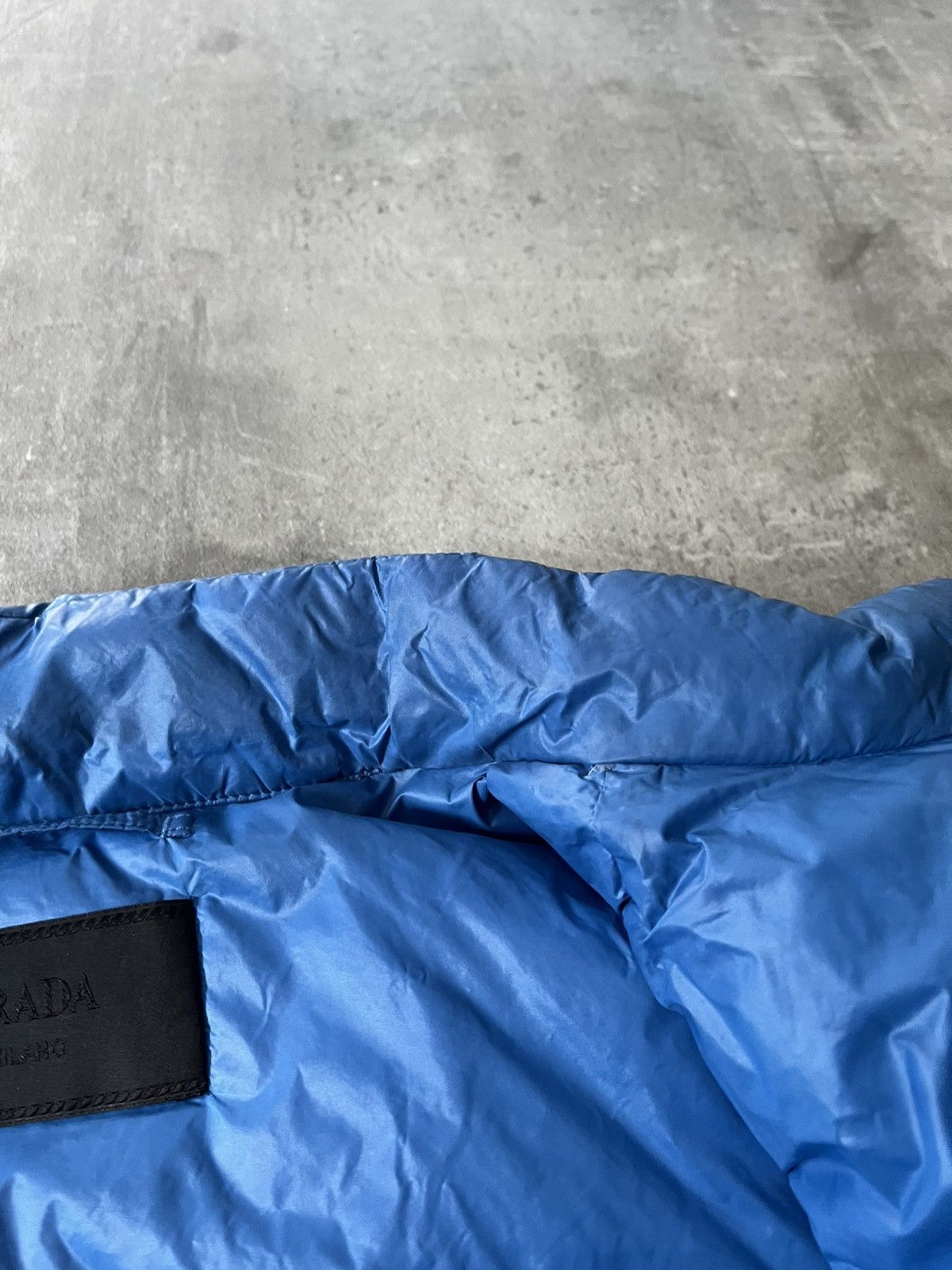 Prada Prada blue light puffer jacket logo rare Size US M / EU 48-50 / 2 - 15 Thumbnail
