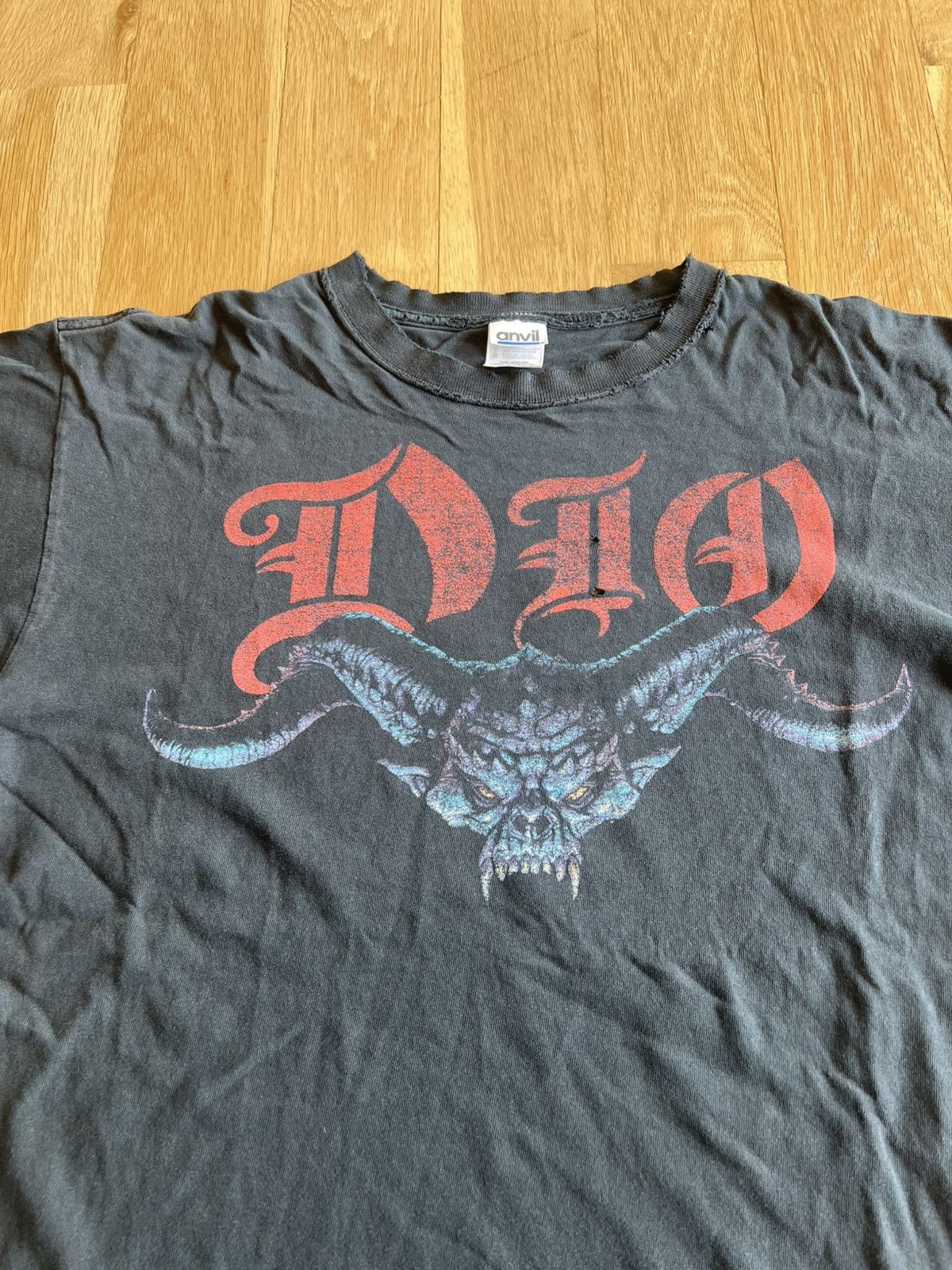 Black Dio kick ass vintage band tee