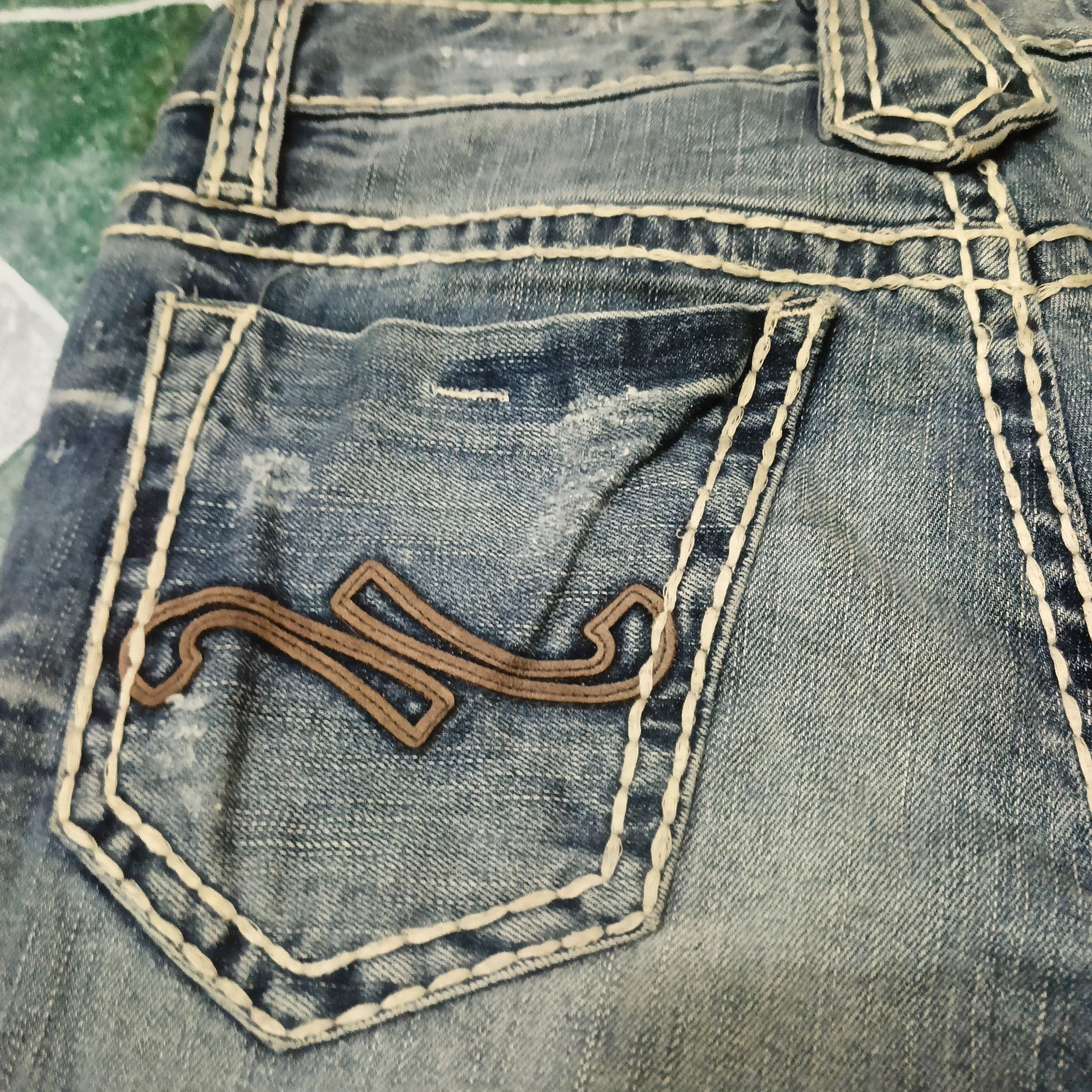 Who Decides War Japanese Shane jeans distressed white stitch Flared jeans Size US 30 / EU 46 - 18 Thumbnail
