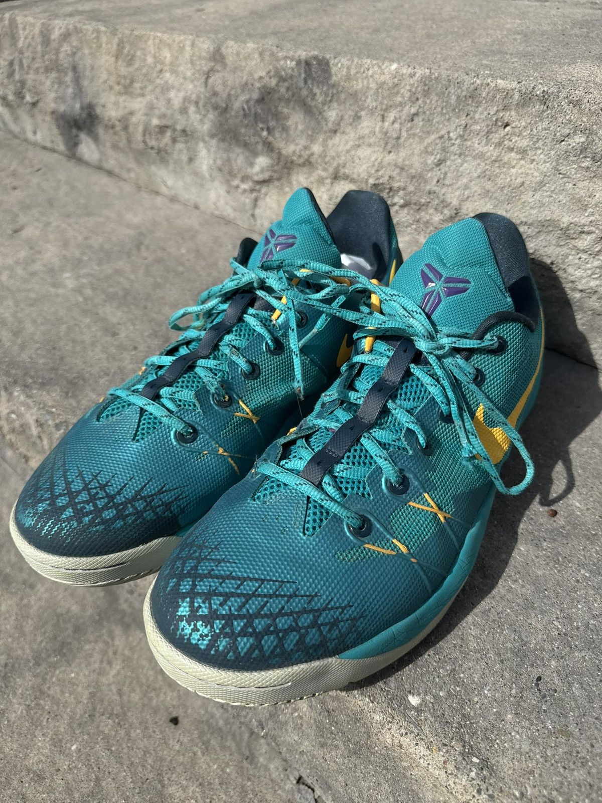 Nike Nike Zoom Kobe Bryant Venomenon 4 2013 Size US 12 / EU 45 - 8 Thumbnail