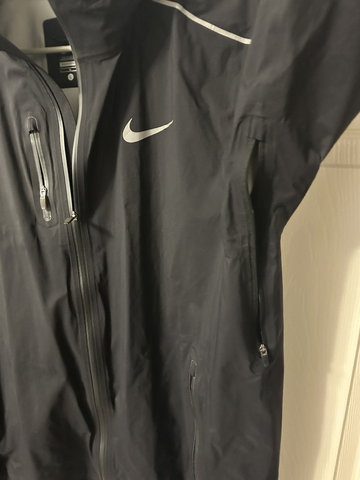 Nike Nike waterproof jacket Size US L / EU 52-54 / 3 - 3 Thumbnail