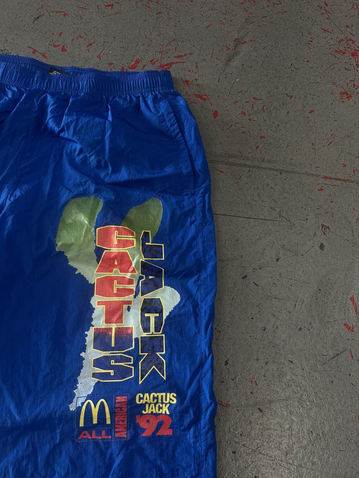 Travis Scott Travis Scott x McDonald's Nylon Pants Size Large Size US 34 / EU 50 - 2 Thumbnail