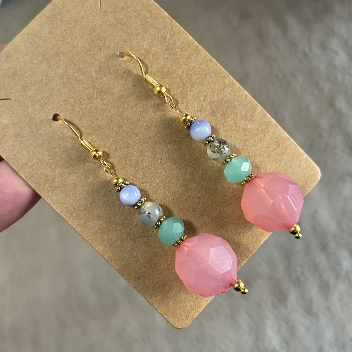 Handmade Handcrafted elegant vintage pink lucite bead earrings Size ONE SIZE - 1 Thumbnail