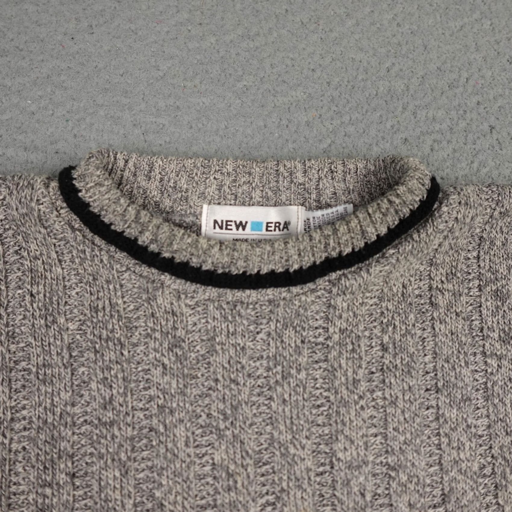 New Era VINTAGE New Era Sweater Mens L Gray Knit Crewneck USA 90s Size US L / EU 52-54 / 3 - 4 Thumbnail