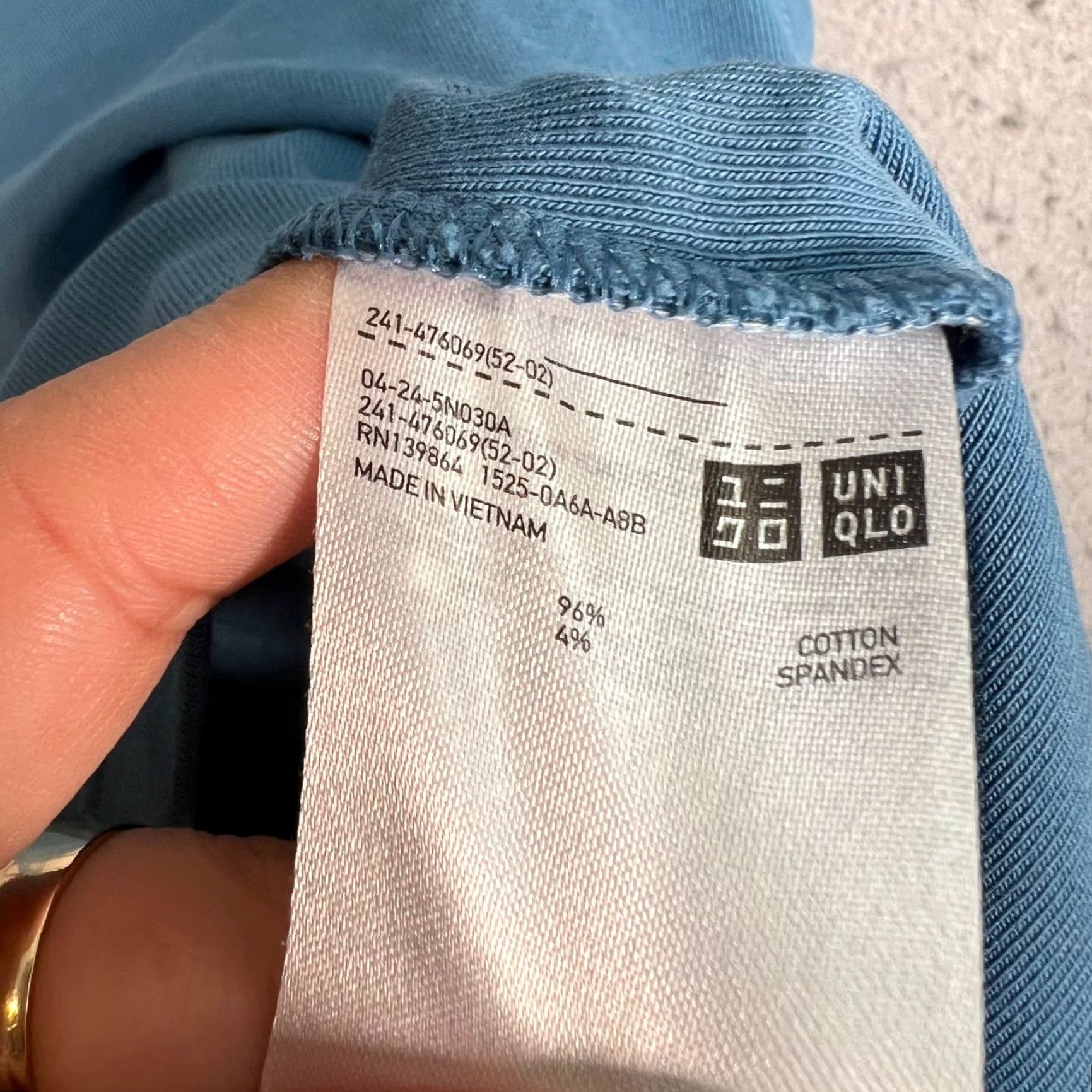 Uniqlo Uniqlo Womens Large Blue Sleeveless Tank Top Cotton Blend Shirt Adult Women Summer Casual Size L / US 10 / IT 46 - 4 Thumbnail