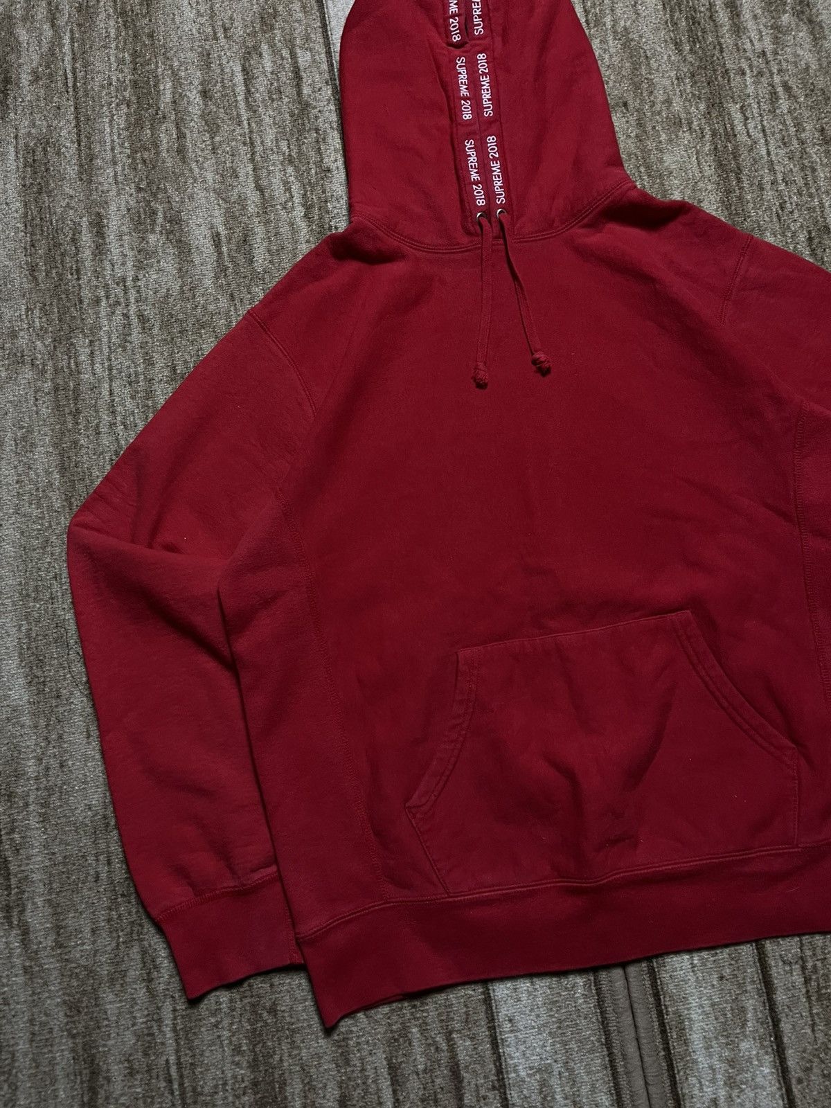 Supreme legit hoodie supreme 2018 Size US L / EU 52-54 / 3 - 6 Thumbnail