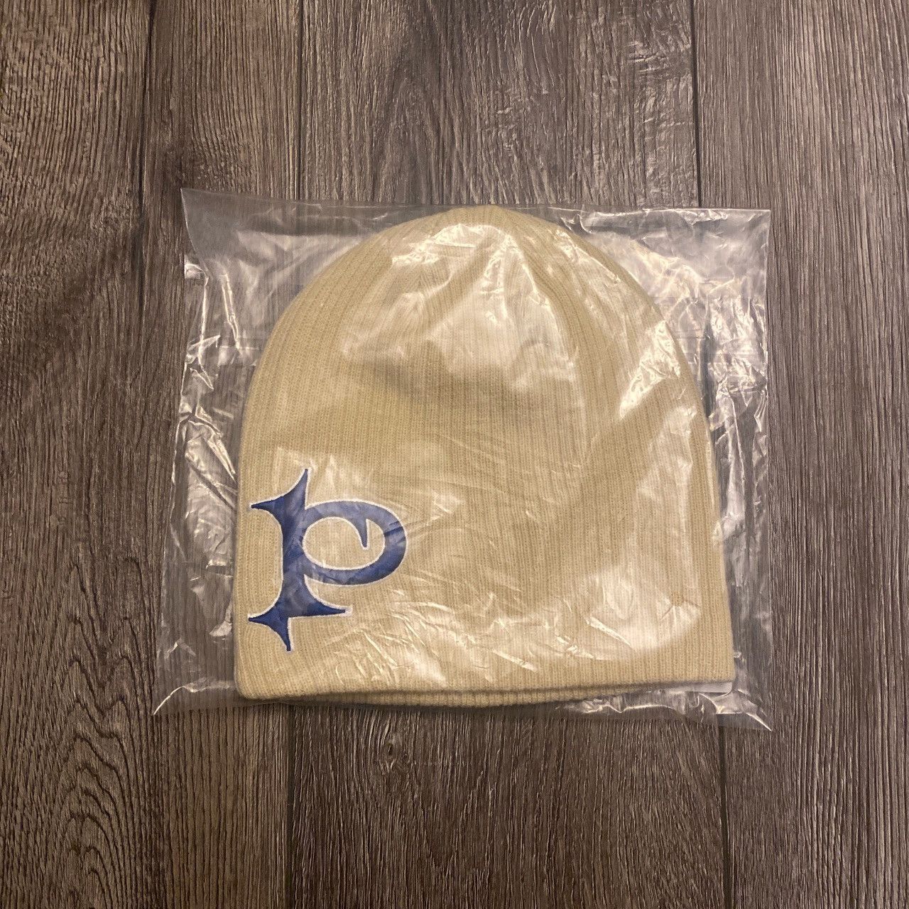 Punk and Yo punkandyo "PIVOT 2000 SKULLY CREME" Size ONE SIZE - 1 Thumbnail