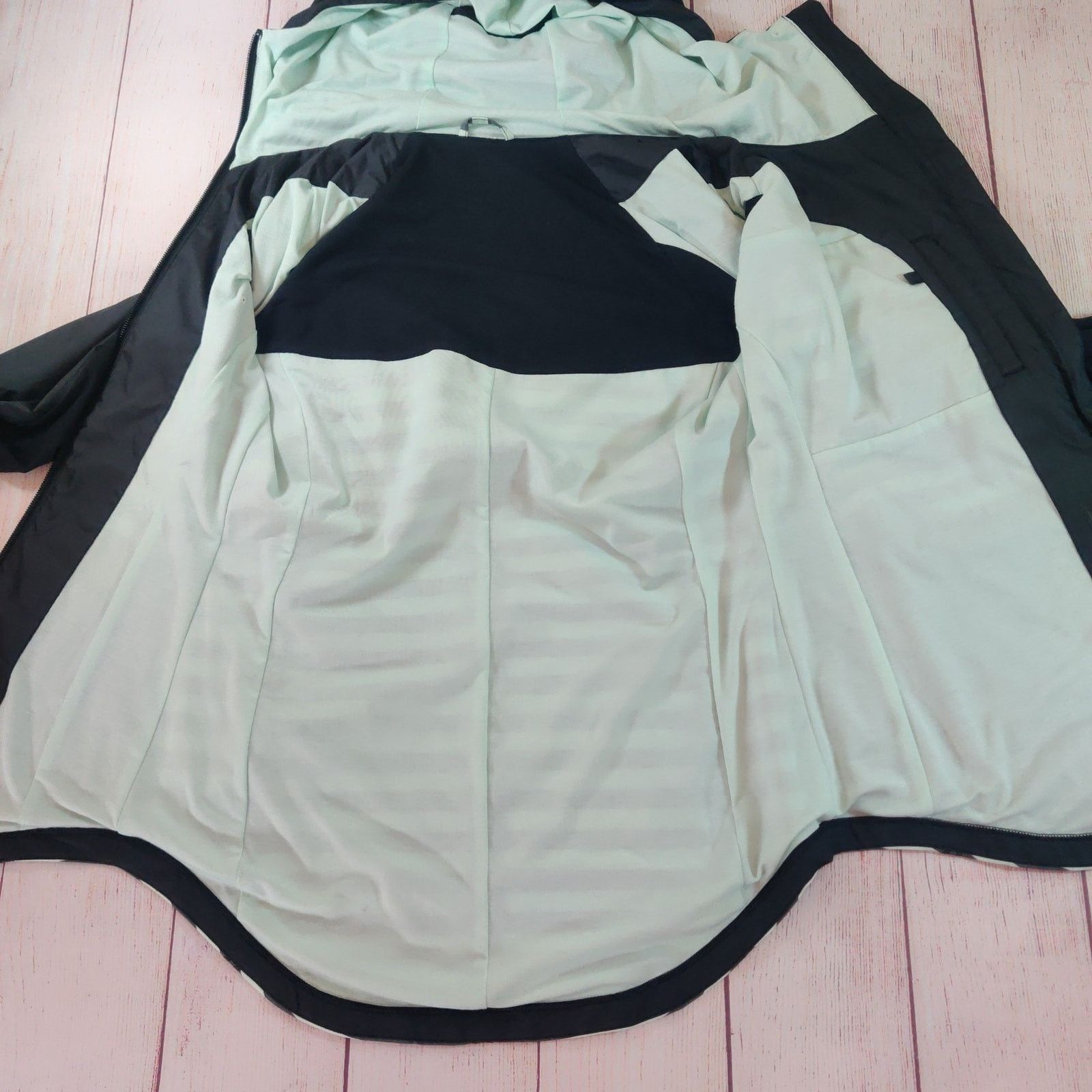 Lululemon Lululemon Run: Get Up And Glow Jacket *Reflective 360 Size S / US 4 / IT 40 - 6 Thumbnail