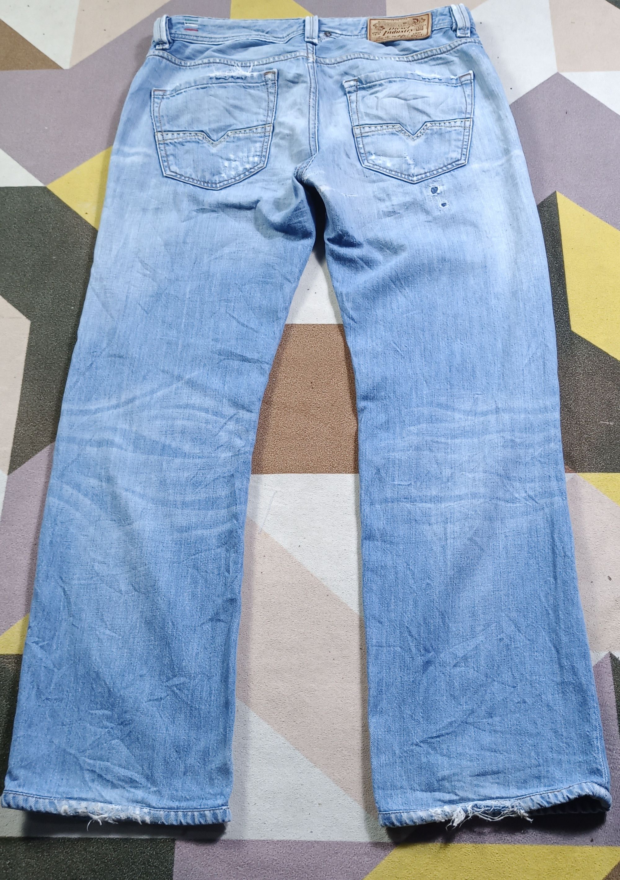 Diesel 🔥 Distressed Denim Diesel LARKEE straight cut Size US 32 / EU 48 - 4 Thumbnail