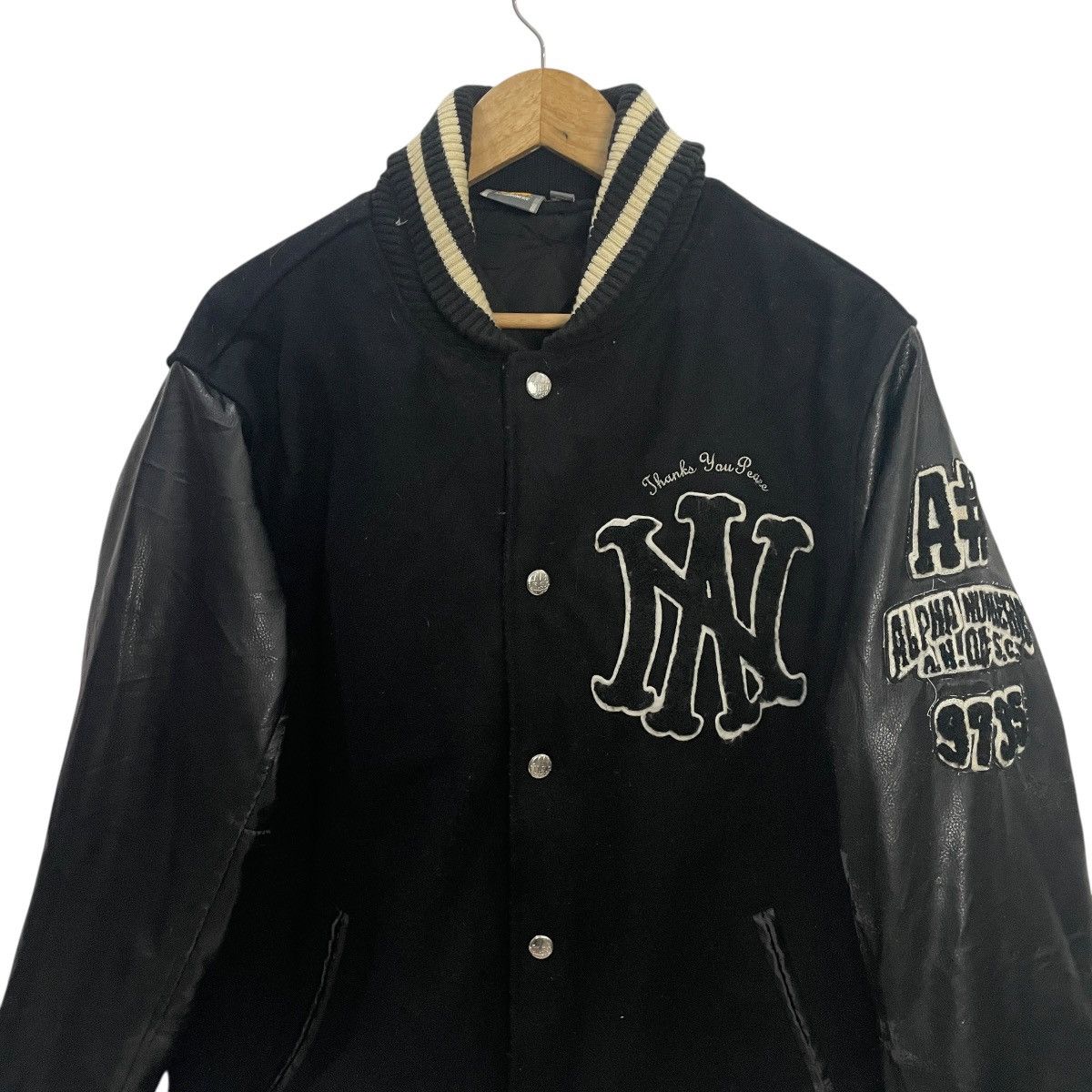 Alphanumeric Vintage Alphanumeric Spellout Big Logo Varsity Jacket Size US L / EU 52-54 / 3 - 2 Thumbnail