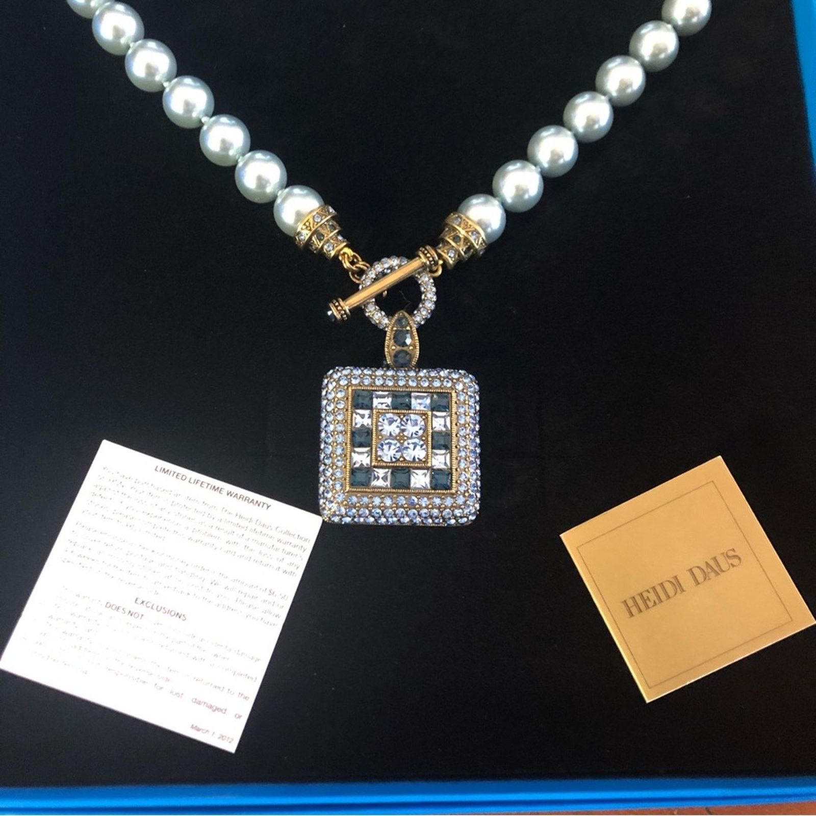Jewelry Heidi Daus Tantalizing cool mint glass Pearl necklace Size ONE SIZE - 11 Thumbnail